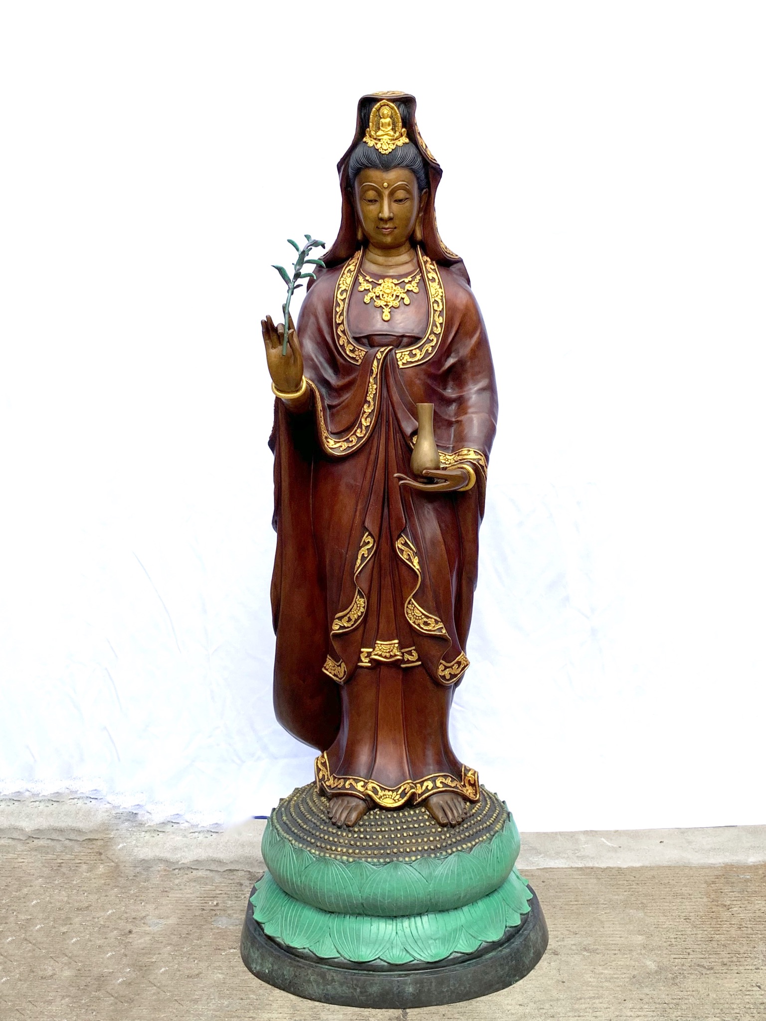 พระโพธิสัตว์กวมอิม สูง 149 cm