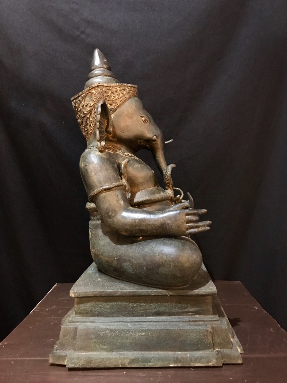 พระพิฆเนศ หน้าตัก 16 นิ้ว