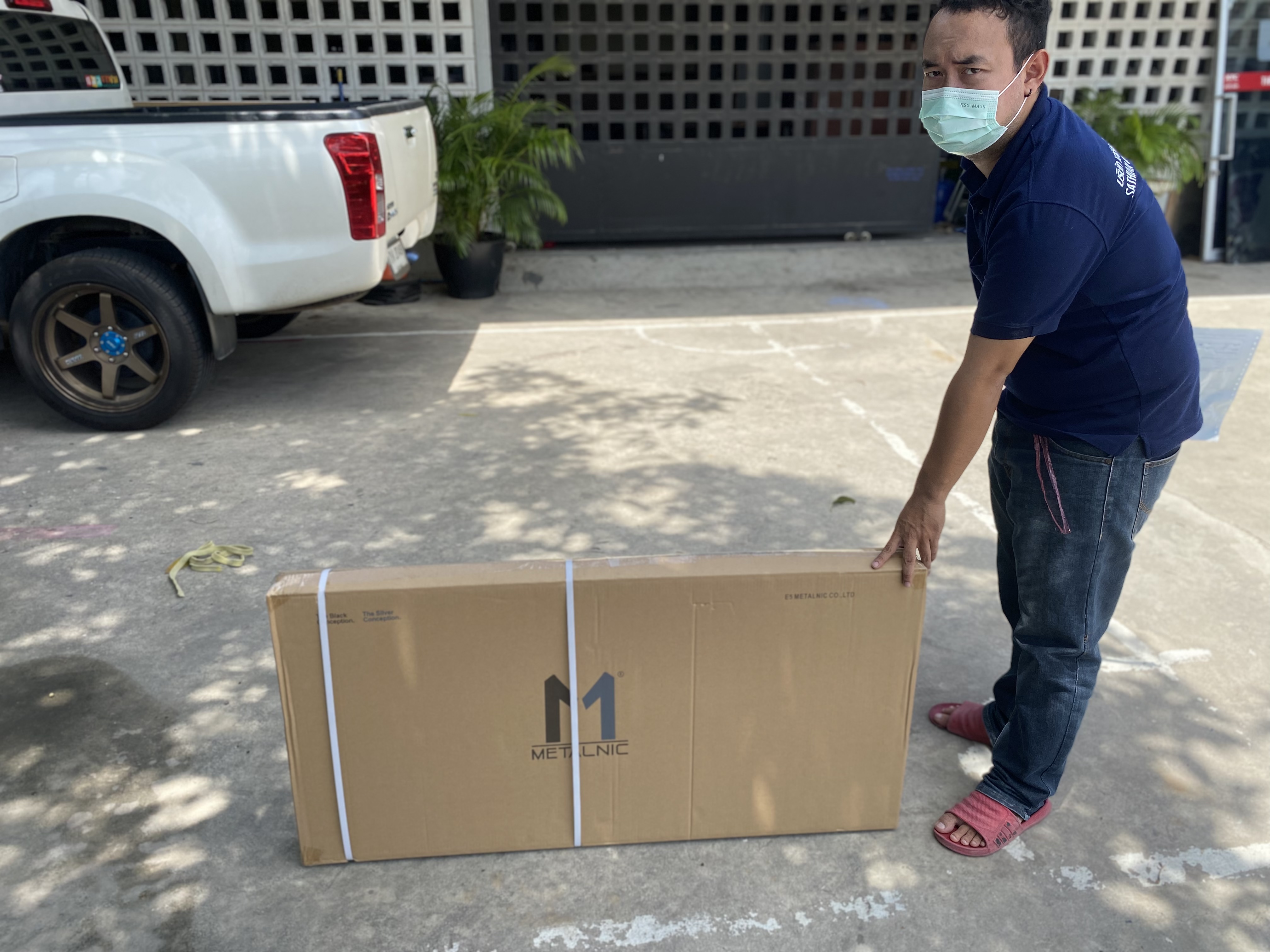 JMTVSTAND MT-A5050 ขาแขวนทีวีแบบสวิงตัวใหญ่สุด ขนาด 60"-100"นิ้ว วัสดุเหล็กหนาแข็งแรง สวิง-ก้ม/เงยได้0964746498