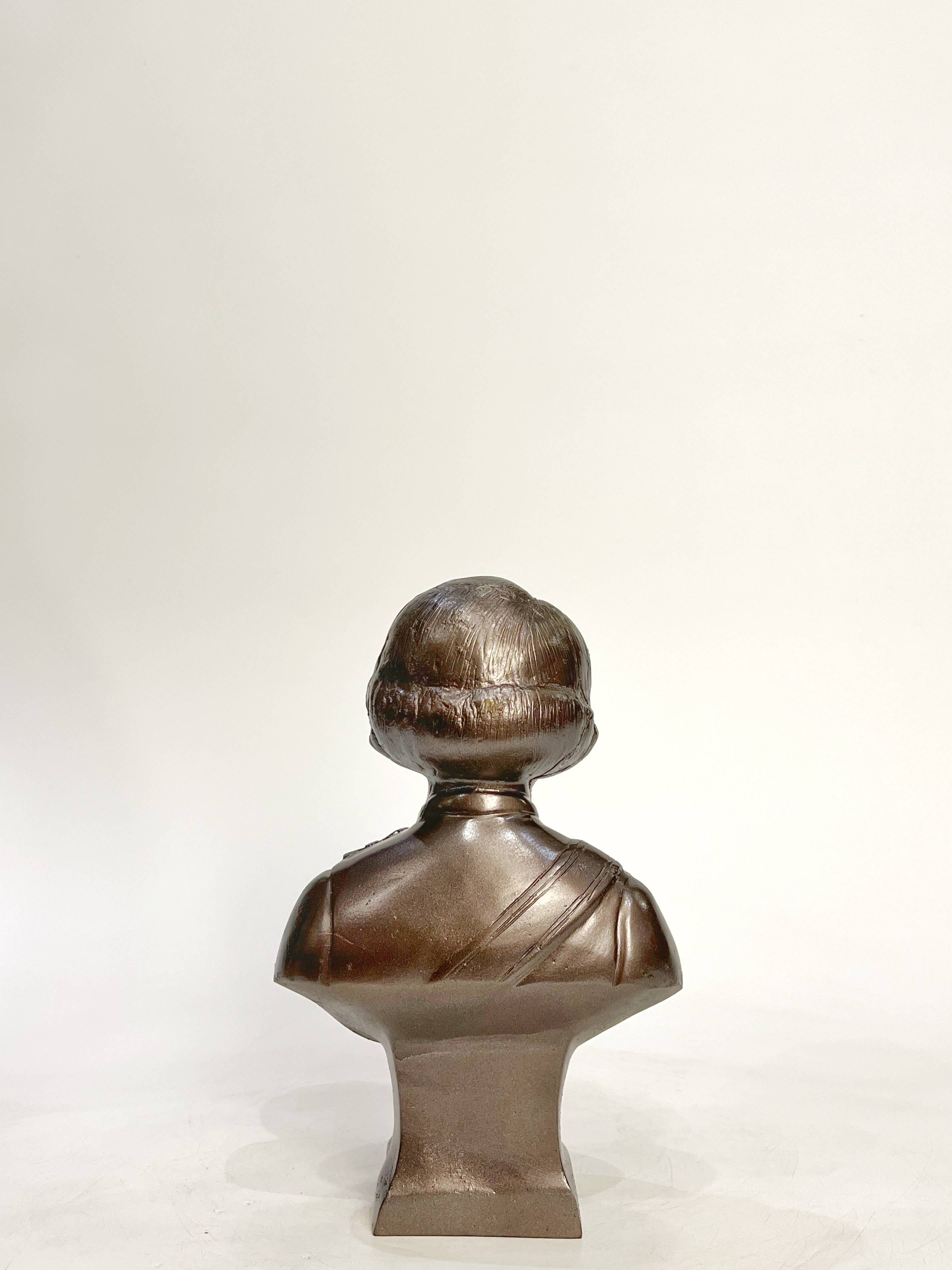 สมเด็จพระเจ้าพี่นางเธอ ครึ่งพระองค์