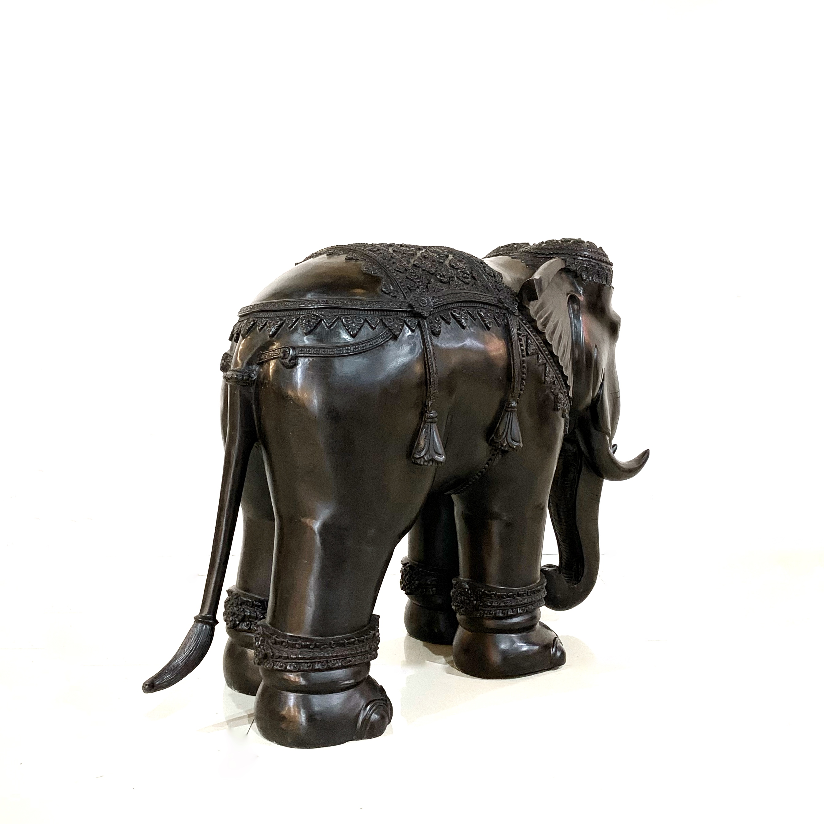 ช้าง ทรงเครื่องไทย (ราคาต่อ 1 ตัว)