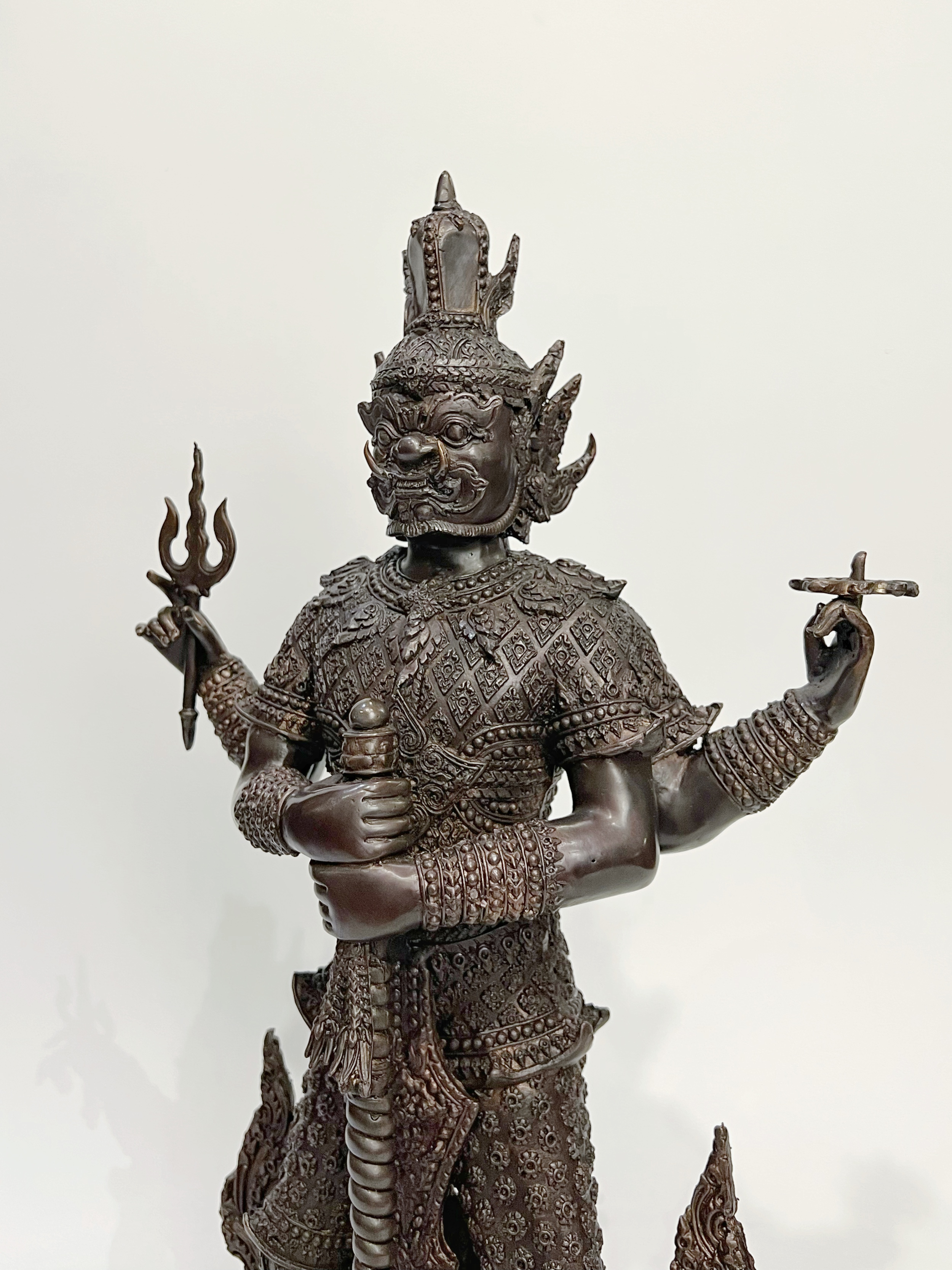 ท้าวเวสสุวรรณ หน้าตัก 9 นิ้ว