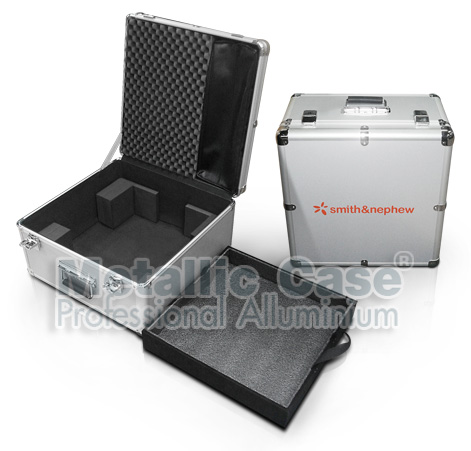 กระเป๋าอลูมิเนียม DYONICS RF & Foot ขนาด 44.5x45x24 ซม. รหัสสินค้า 5228-01-5607 (T1C6H3K14P2)