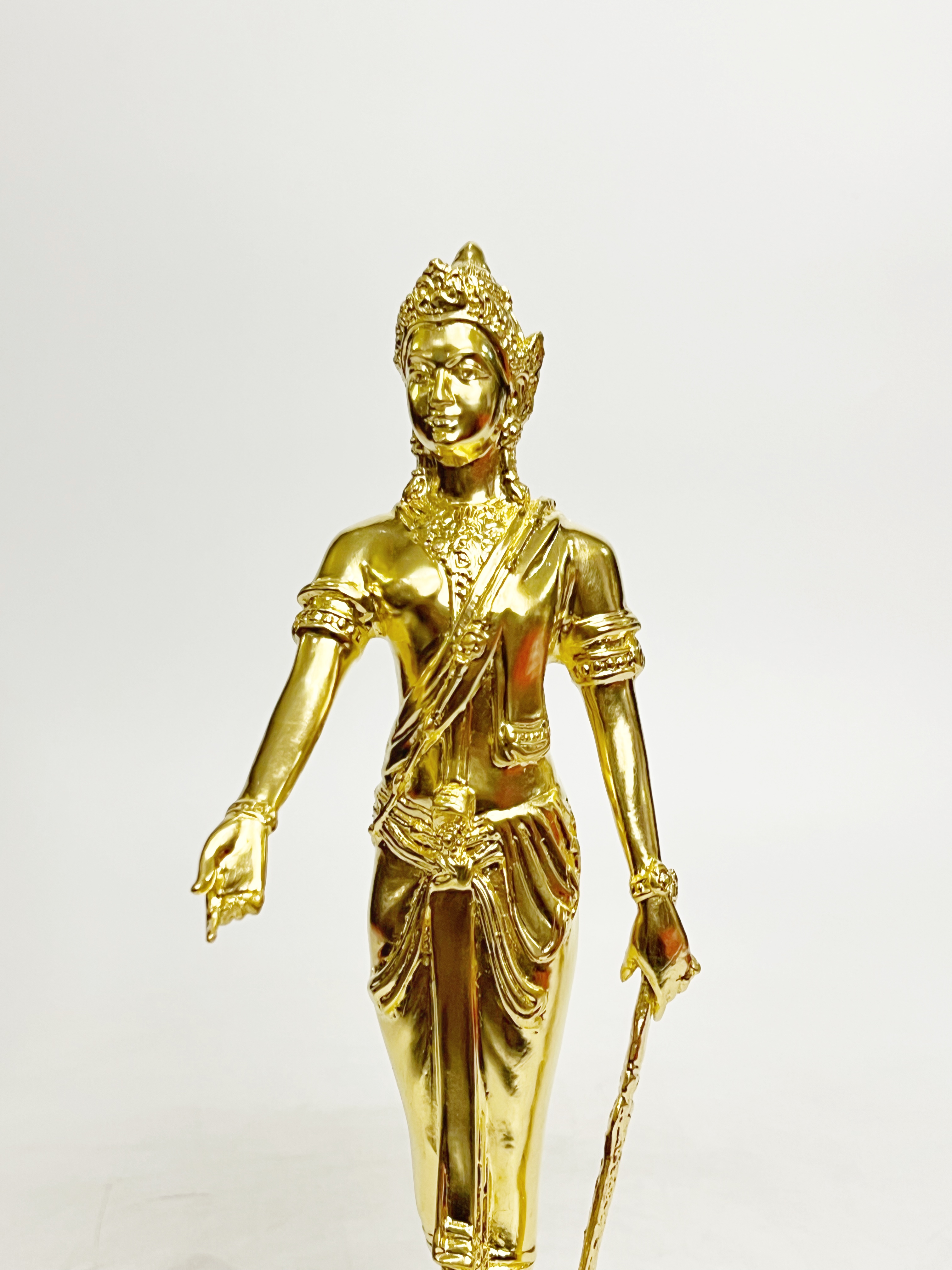 พระนางจามเทวี สูง 11 นิ้ว