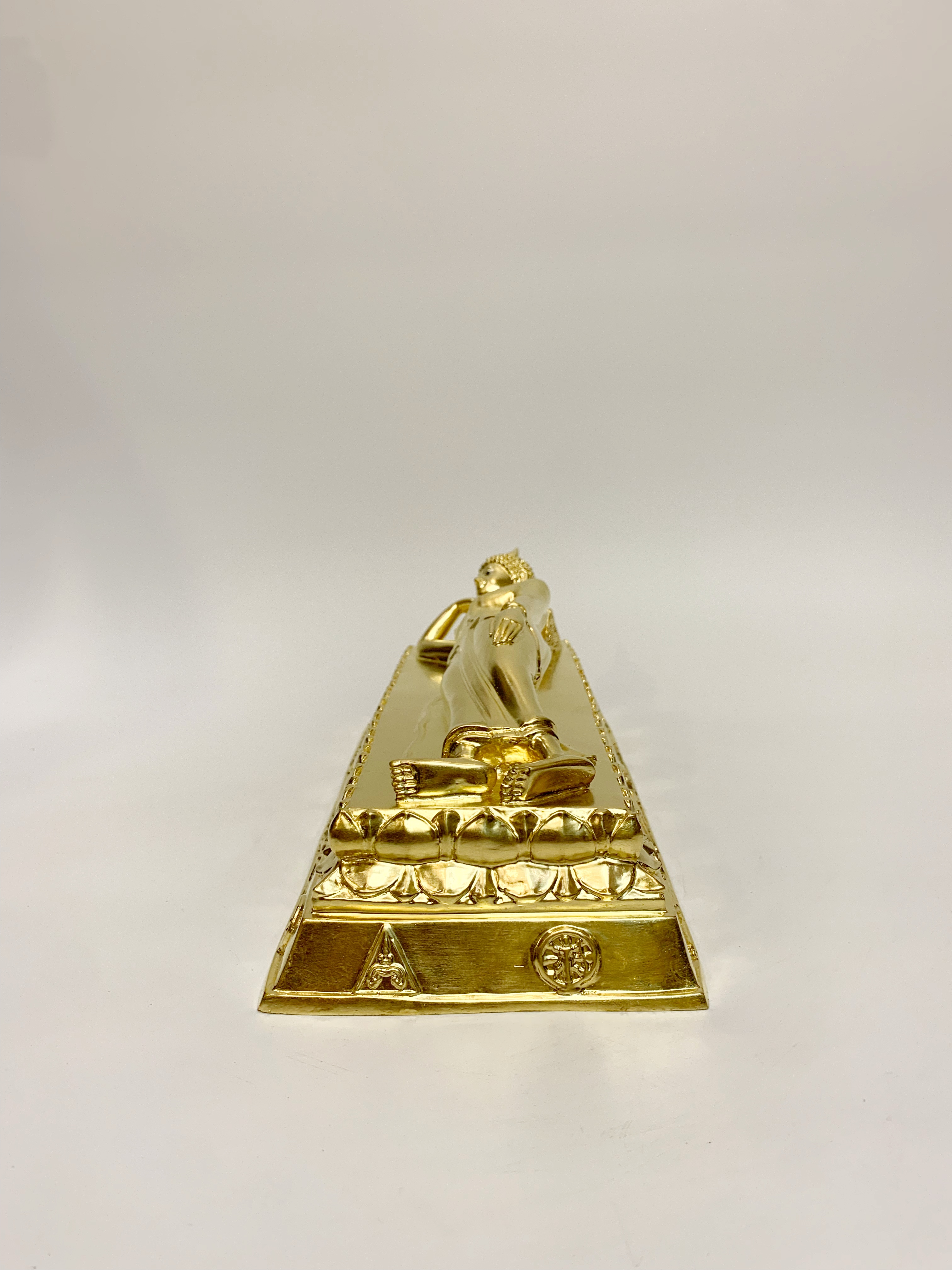 พระพุทธรูป ปางไสยาสน์ หน้าตัก 5 นิ้ว (วันอังคาร)