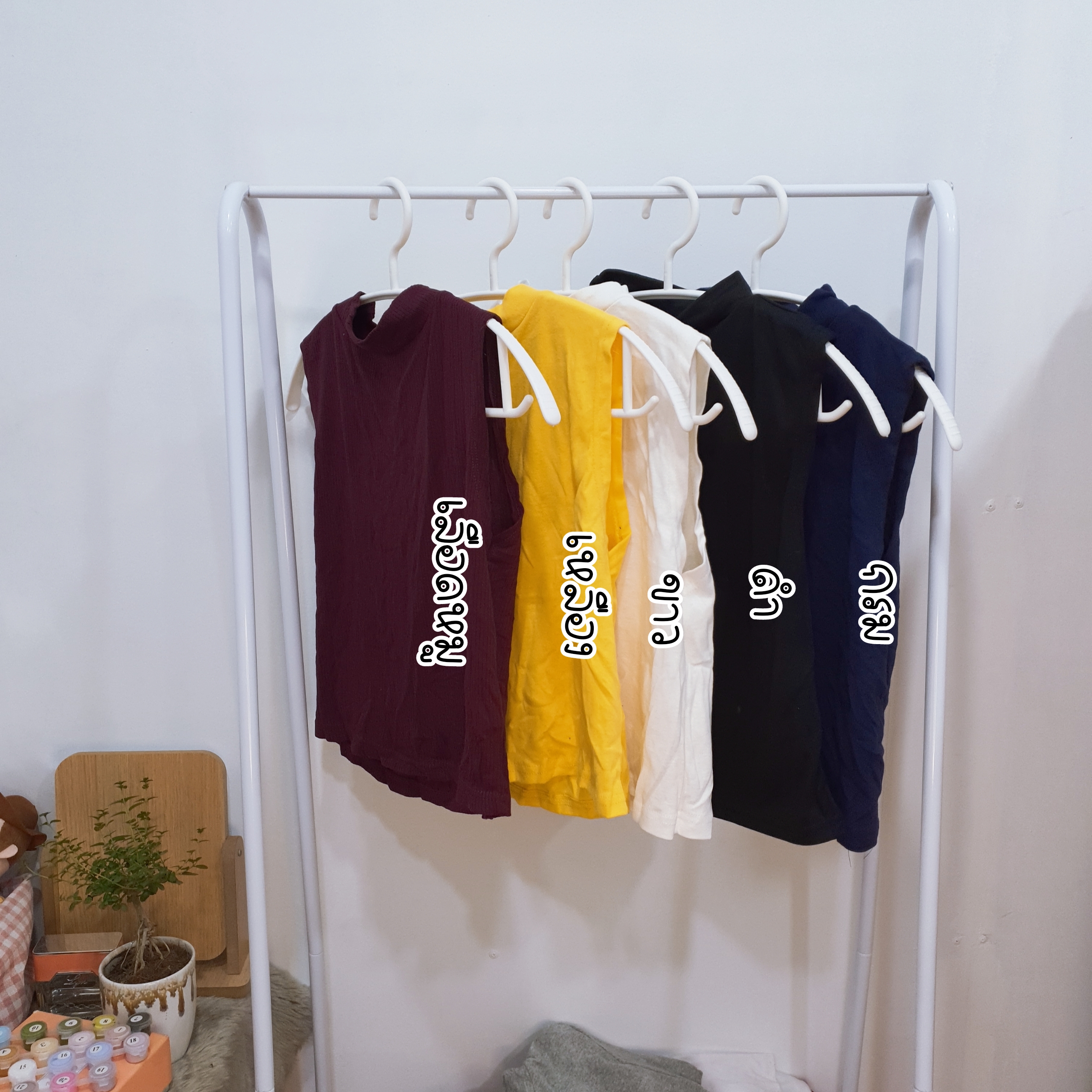 เสื้อครอปคอเต่าแขนกุด nuttyshopp.p