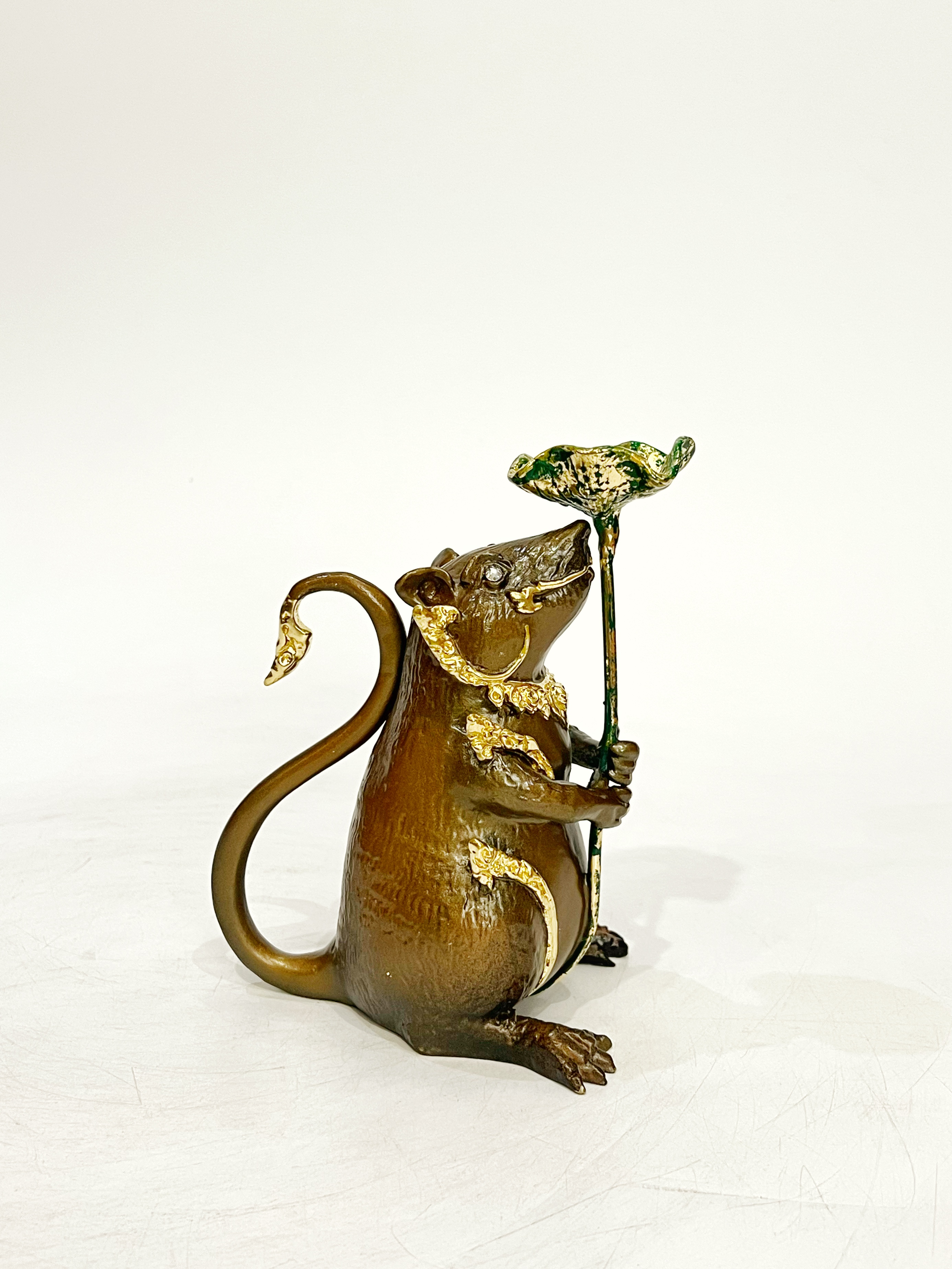 หนูมุสิกะ (ถือใบบัว วางกำยาน)