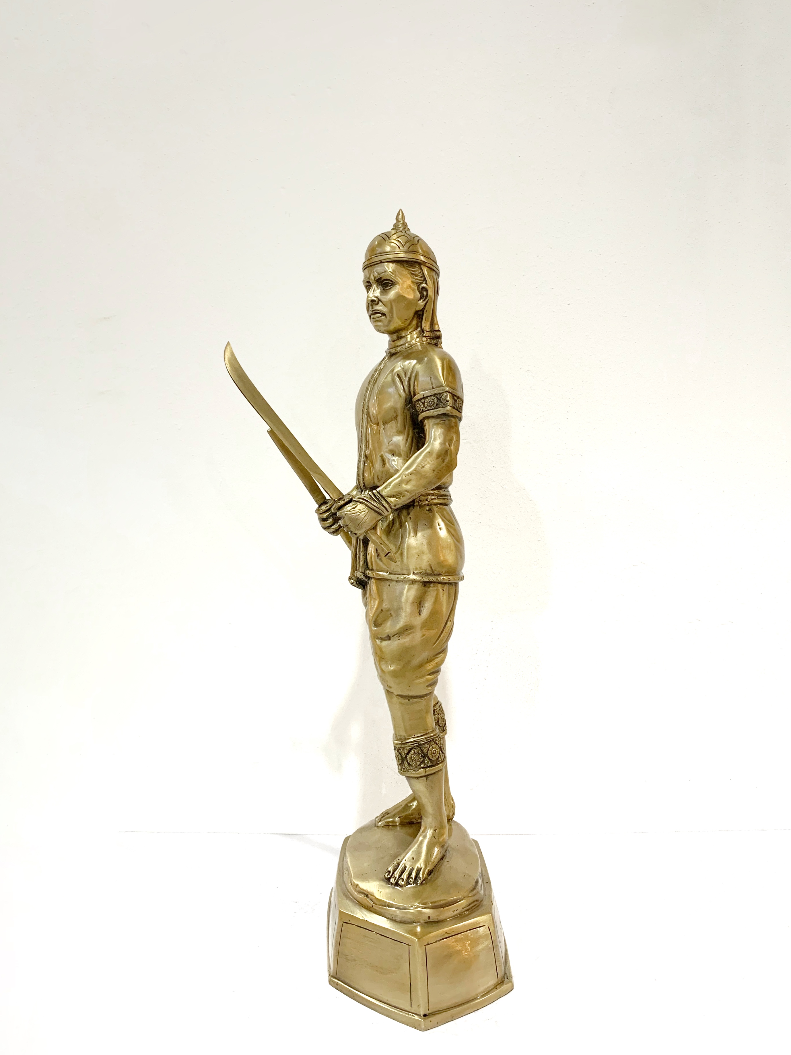 พระยาพิชัยดาบหัก หน้าตัก 9 นิ้ว