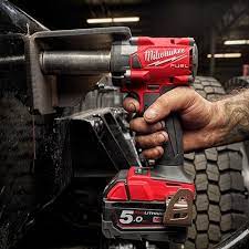 M18 FUEL™ Compact Impact Wrench - Milwaukee Tool Asia