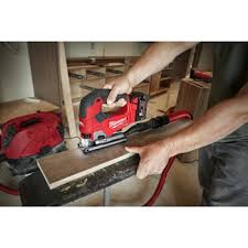 MILWAUKEE M18 FJS-502X จิ๊กซอว์ไร้สาย 18V พร้อมเครื่องชาร์จและแบต 18V@5.0AH x 2 ก้อน กล่องพลาสติก