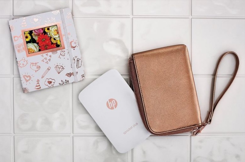 HP Sprocket Plus Printer - เครื่องพิมพ์ภาพขนาดจิ๋วสั่งการผ่านสมาร์ทโฟน