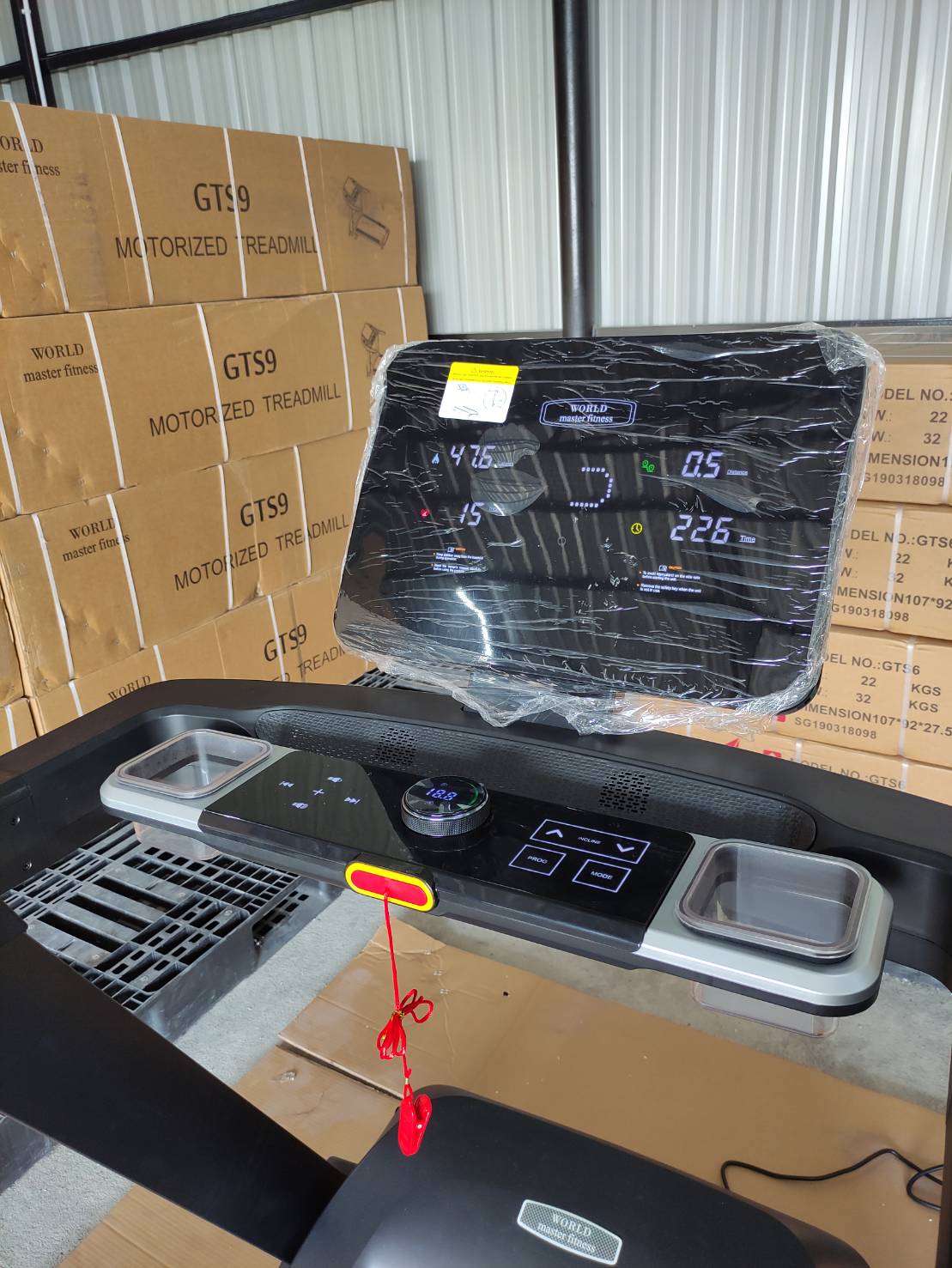 ลูวิ่งไฟฟ้ามอเตอร์4.5แรงม้า GTS7 World master fitnessเล่นAPP ZWIFTได้