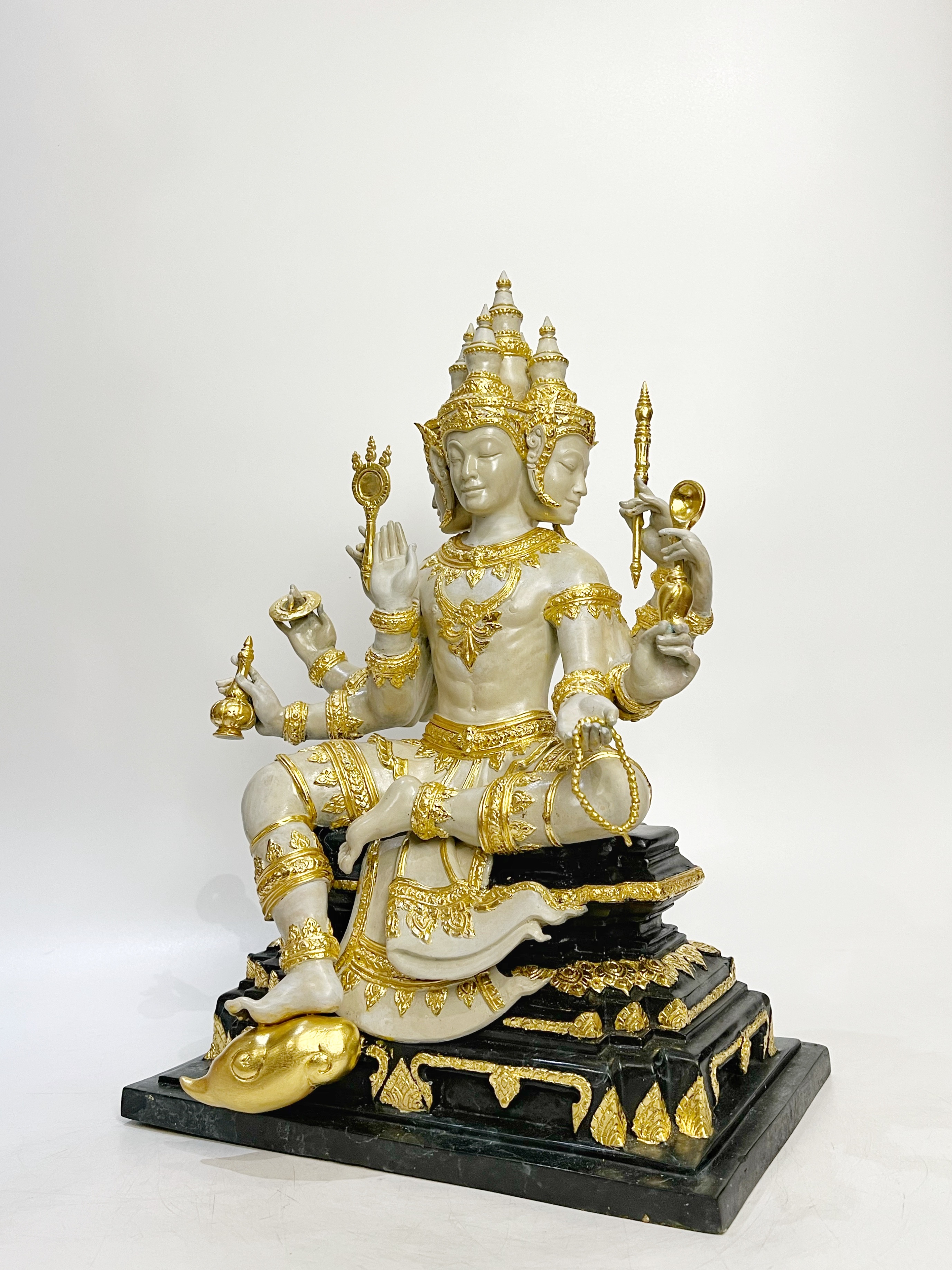 พระพรหมรวยเหนือเมฆ หน้าตัก 9 นิ้ว (หมายเลข 2)