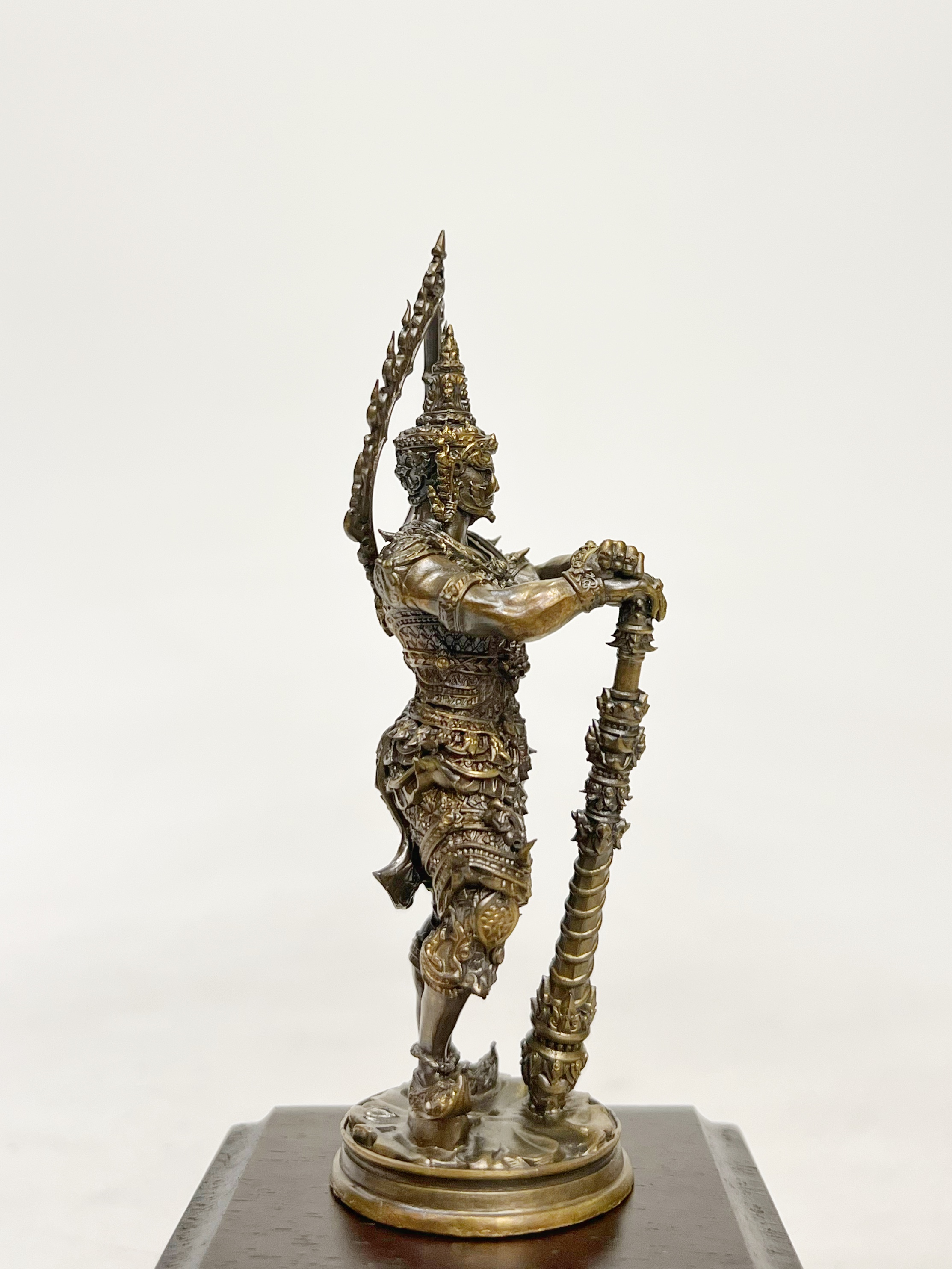 ท้าวเวสสุวรรณ สูง 4 นิ้ว