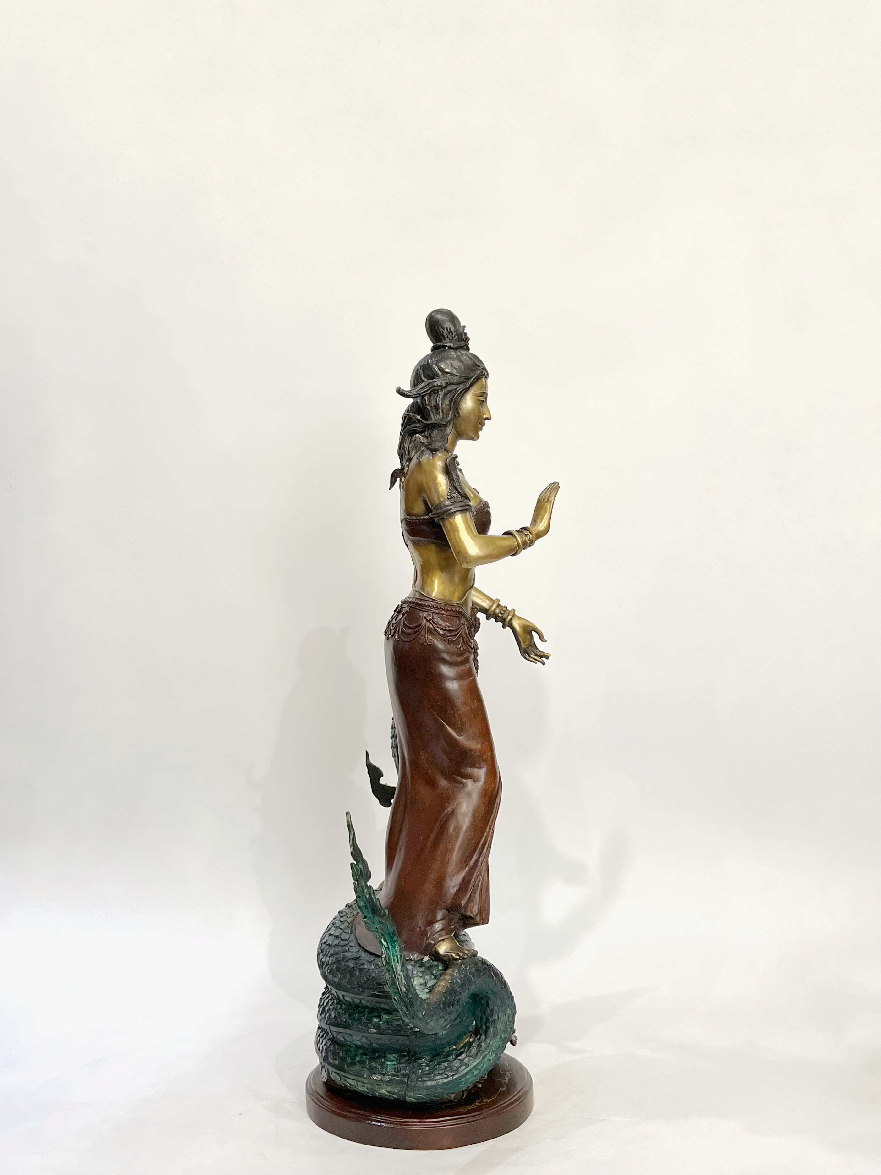 นาคาธิปดีศรีสุทโธ และ นาคีศรีปทุมมา (ขนาดสูง 79 cm)