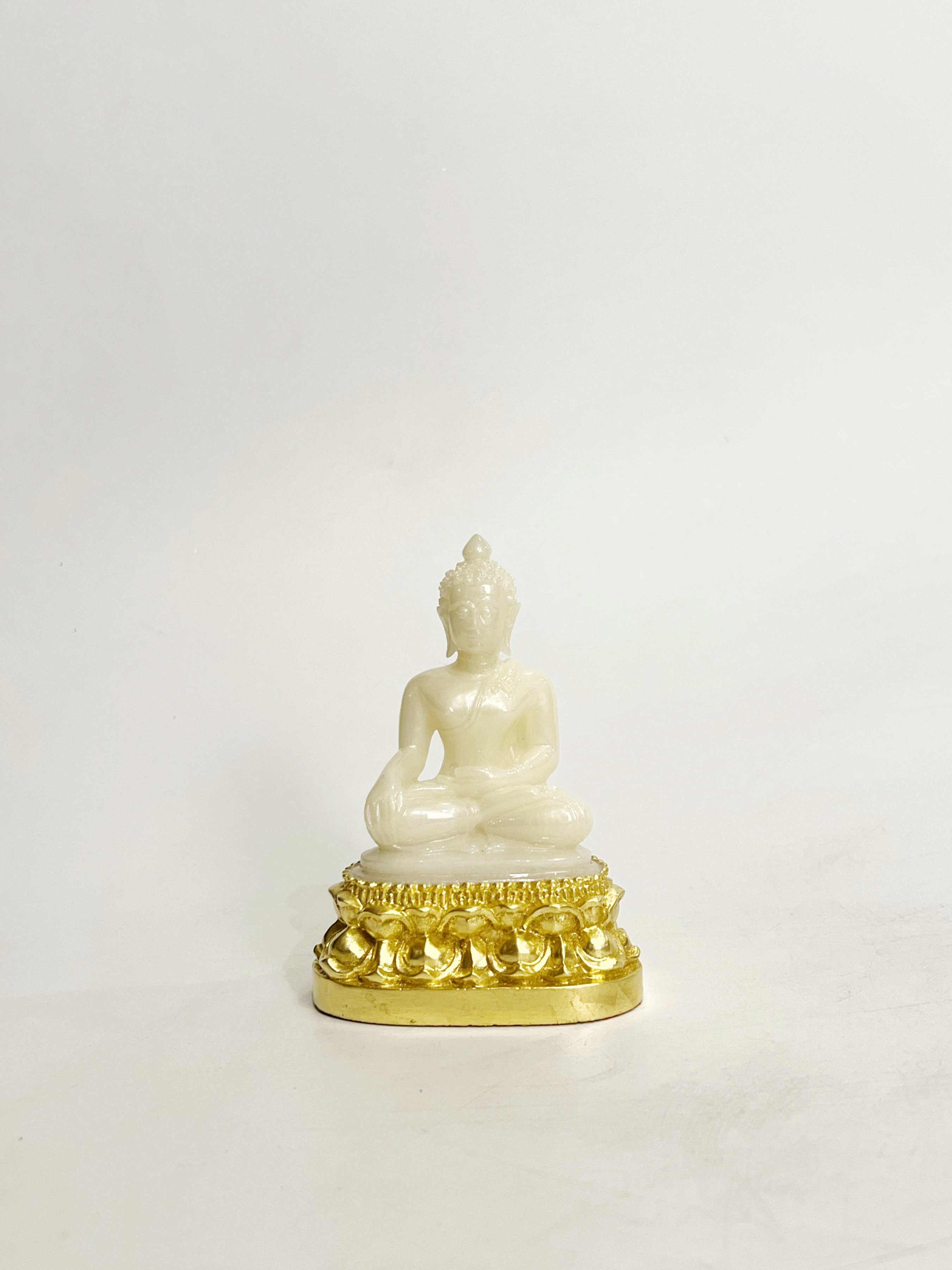 พระพุทธรูป เชียงแสน หน้าตัก 2 นิ้ว (ราคาต่อ 1 องค์)