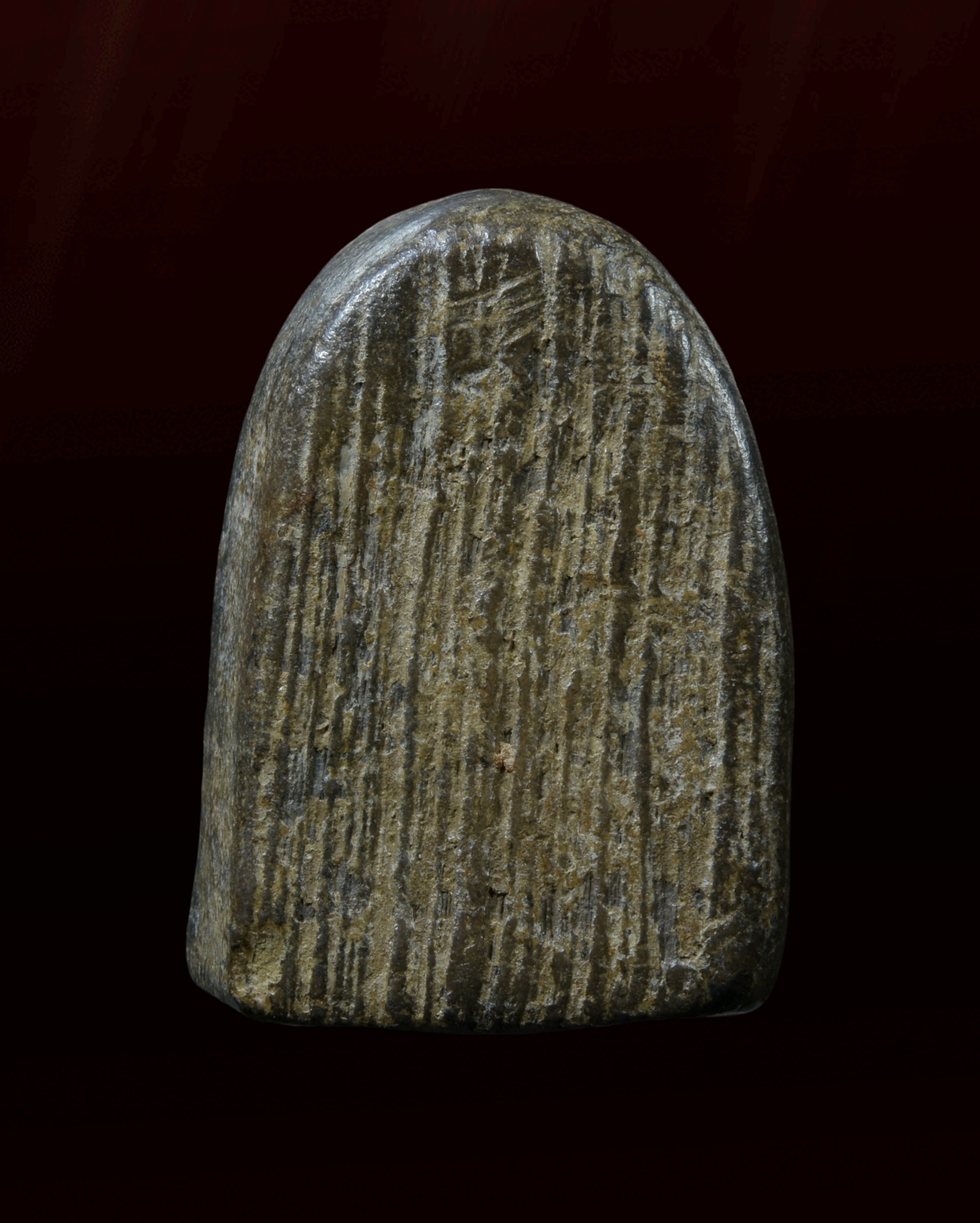 พระซุ้มกอไม่มีลายกนก เนื้อดำ