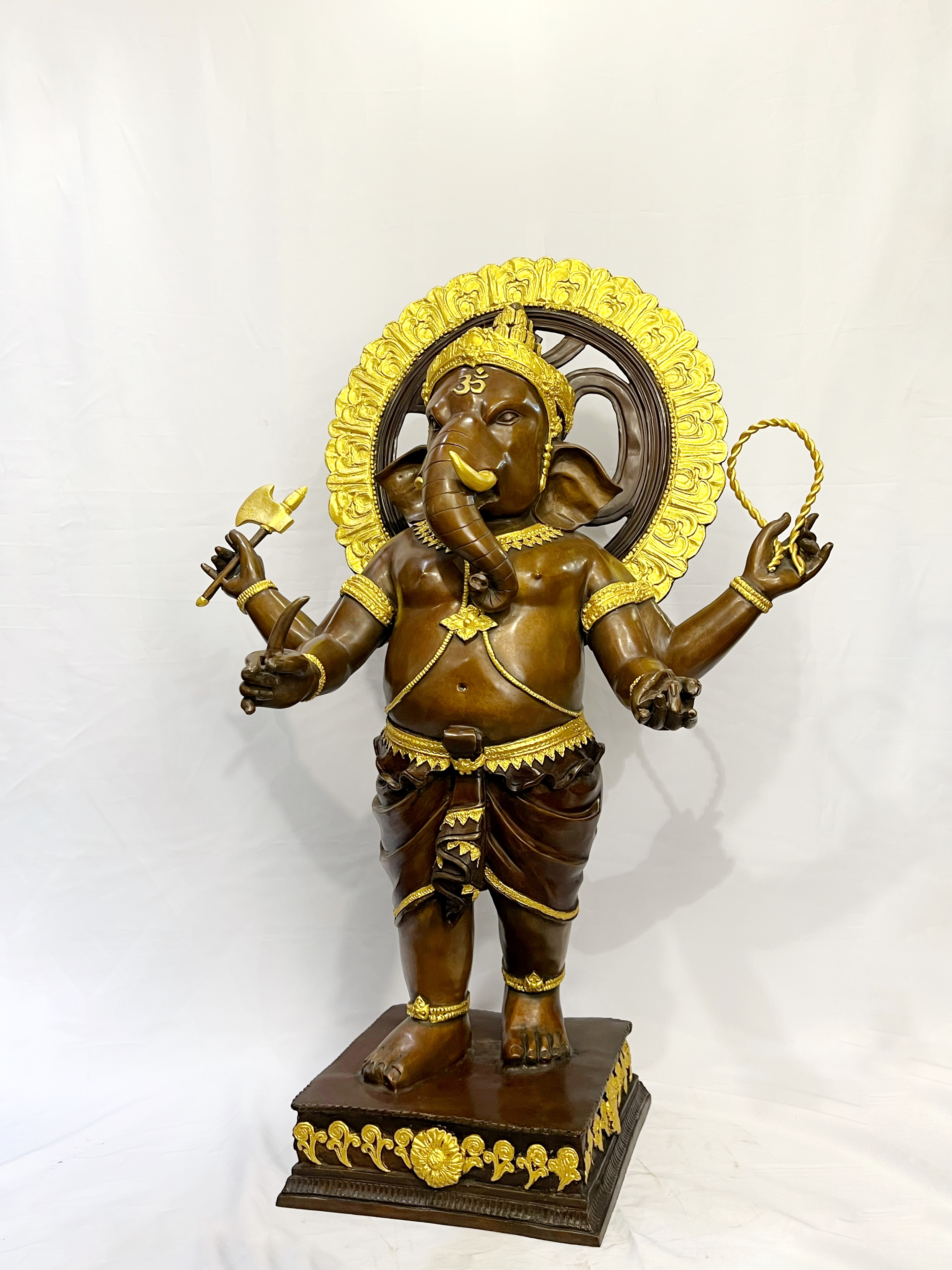 พระพิฆเนศ ปางเอกทันตะ หน้าตัก 16 นิ้ว