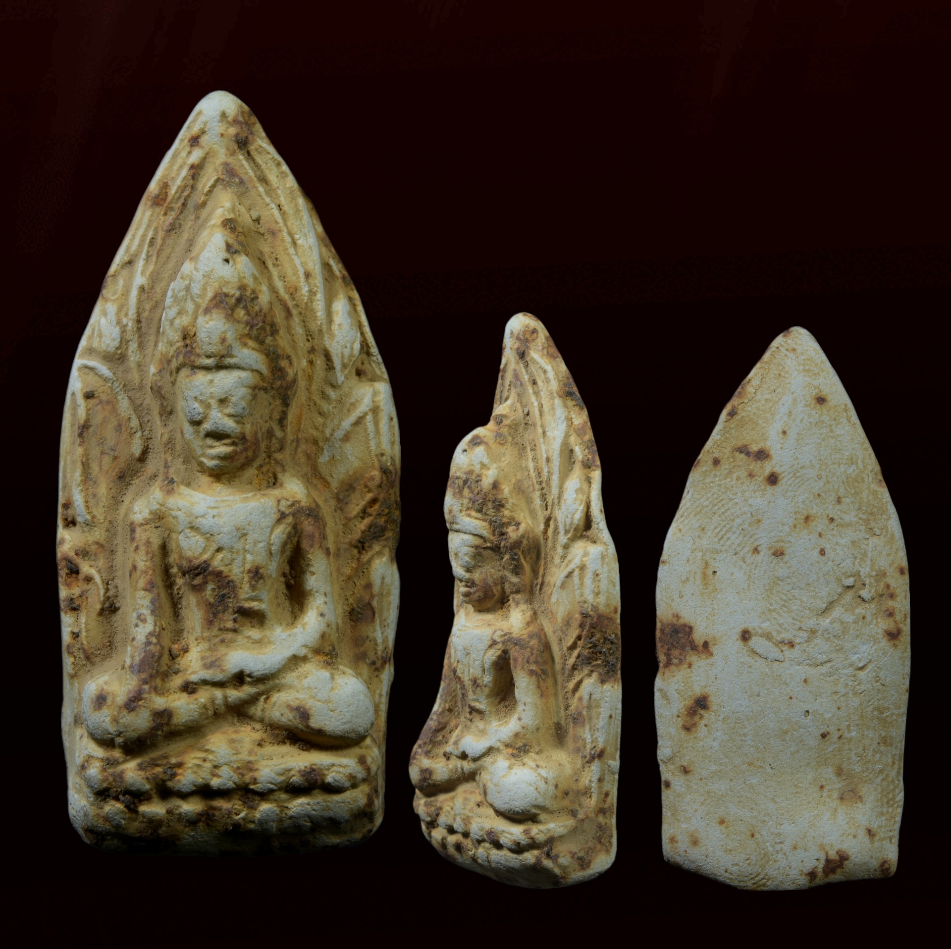 พระยอดขุนพล เนื้อขาว พระสายเหนือ