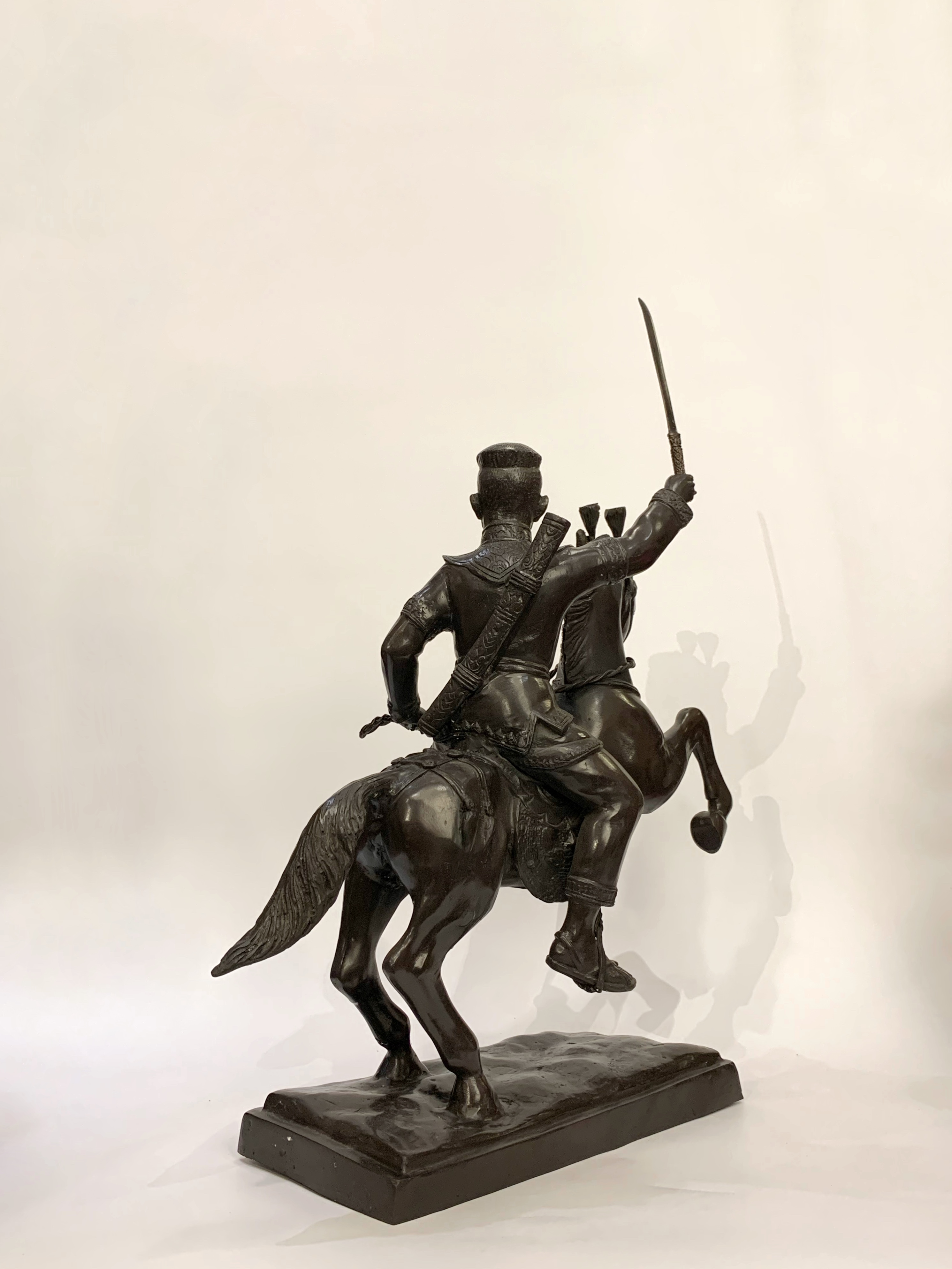 พระนเรศวรมหาราช ทรงม้า หน้าตัก 12 นิ้ว