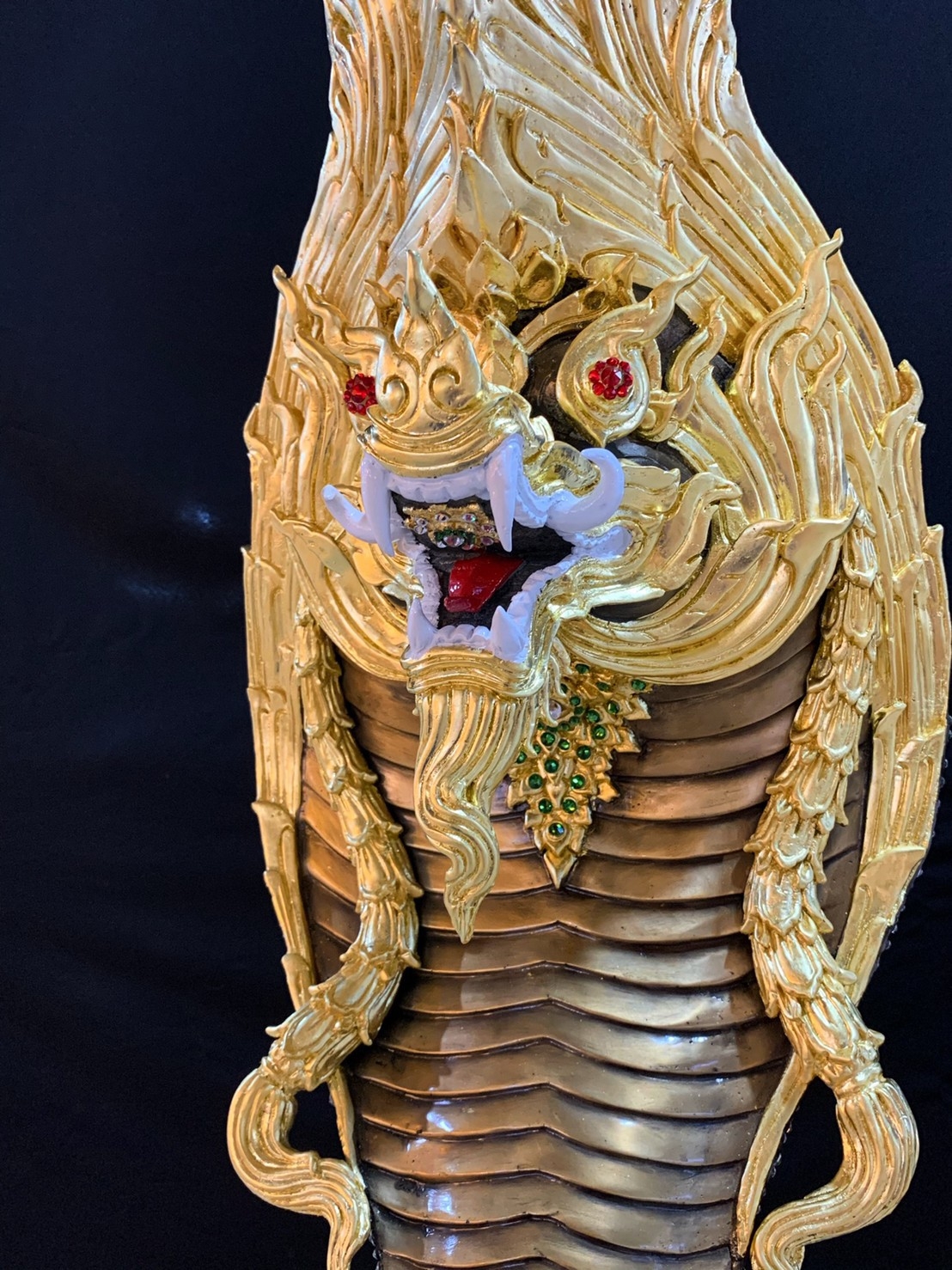 พญานาค สูง 159 cm.