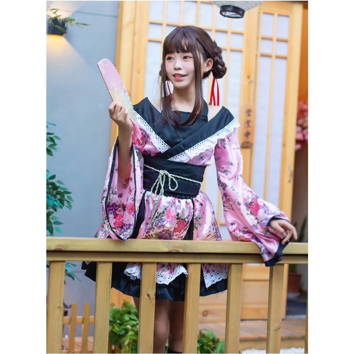 ชุดกิโมโน เปิดไหล่สกีนลายดอก🏍️💨 ส่งไว จากไทย