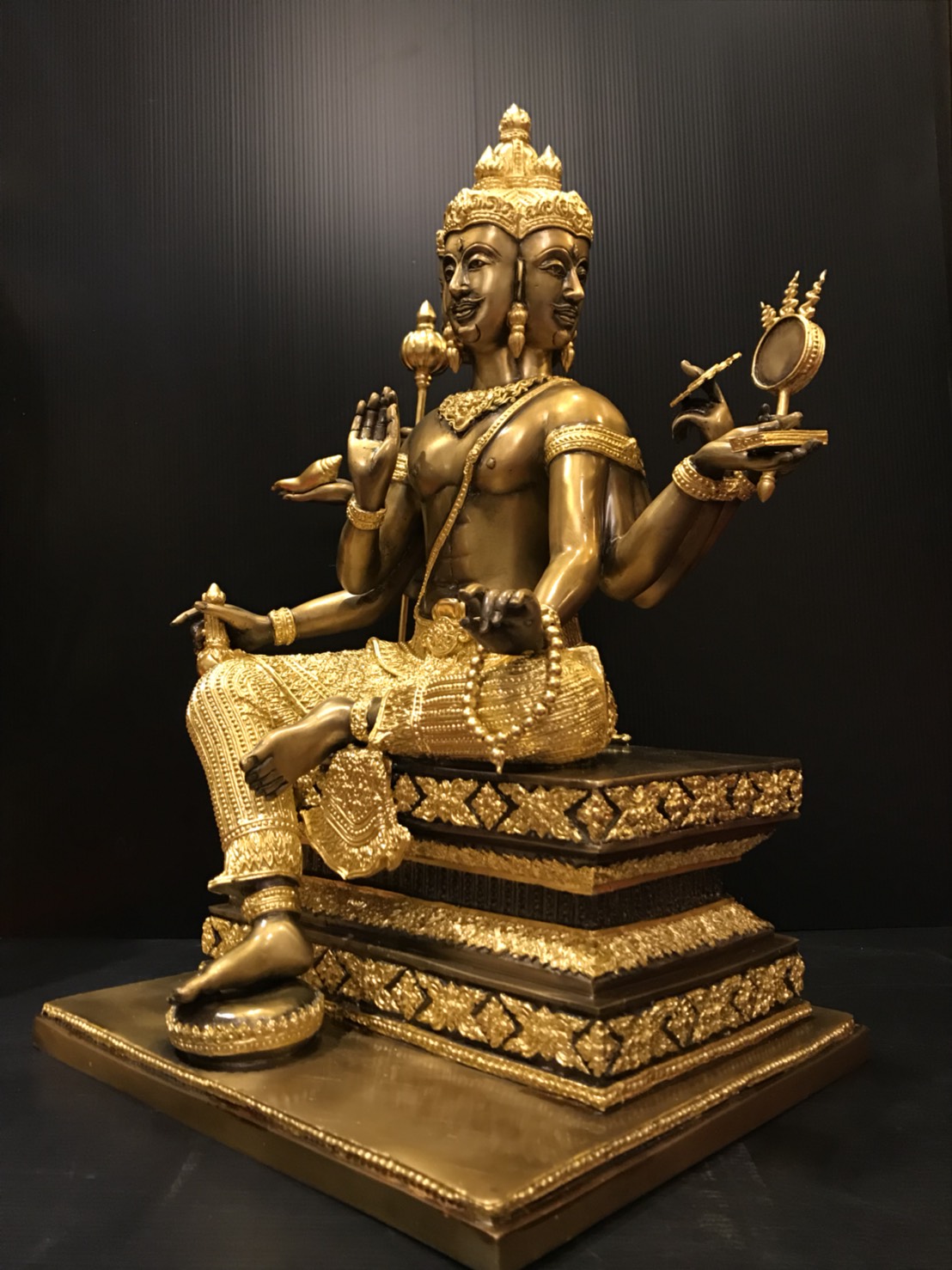 พระพรหม หน้าตัก 9 นิ้ว