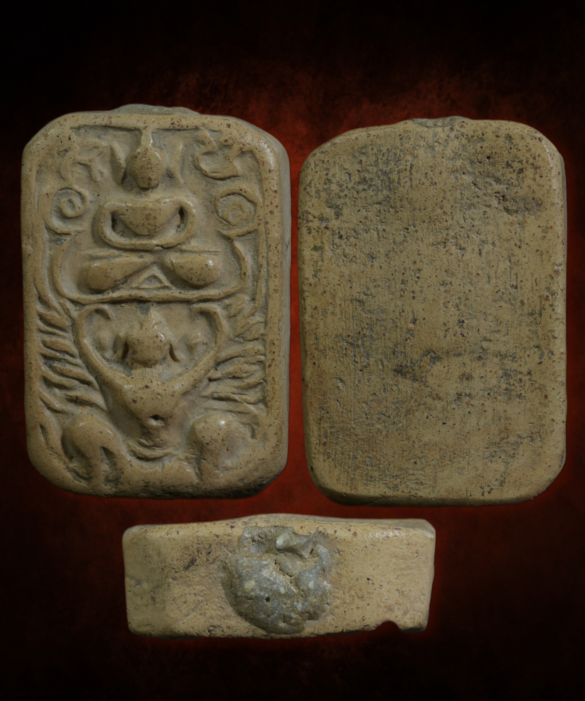 พระหลวงพ่อปาน พิมพทรงครุฑ