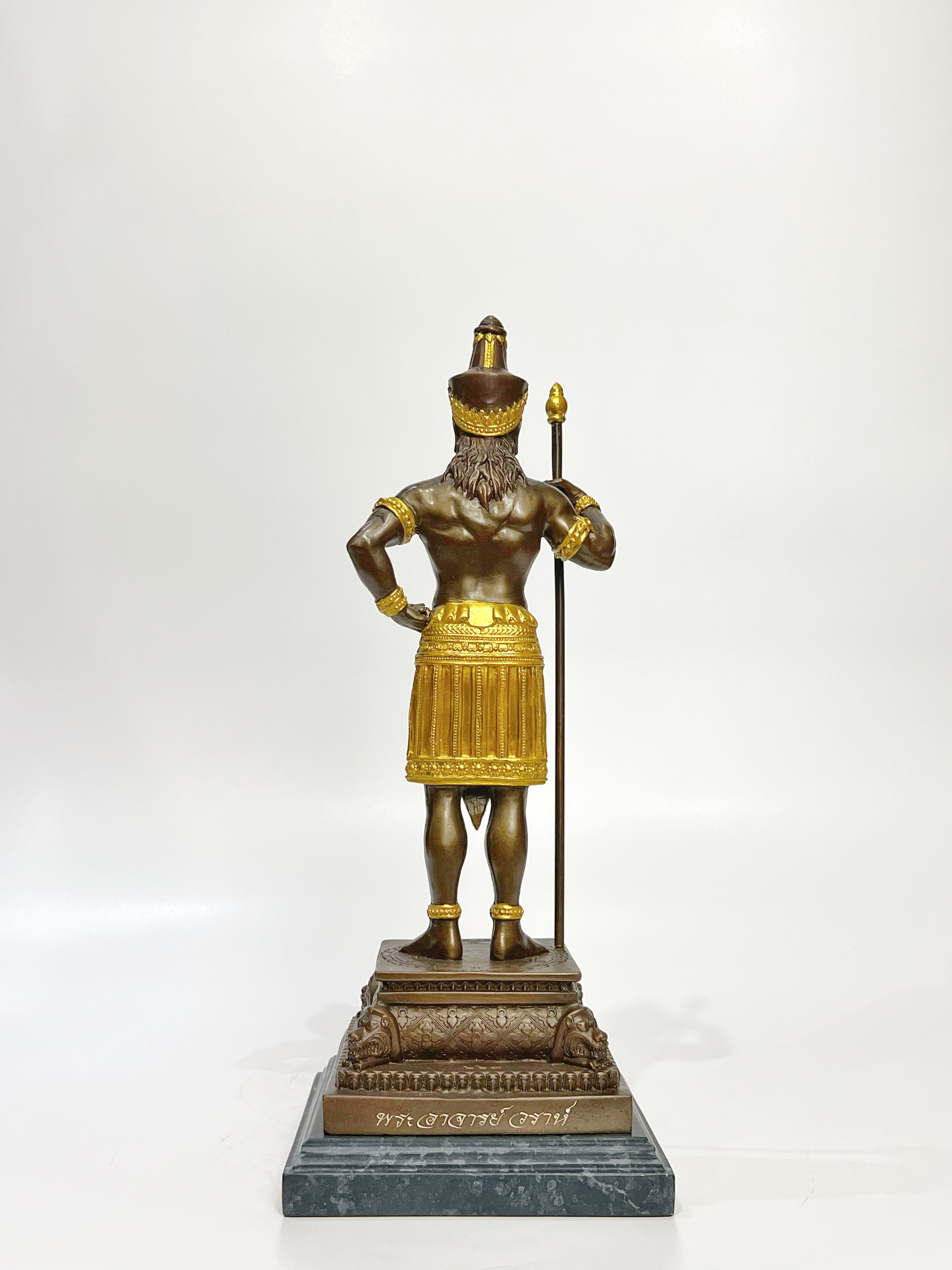 ท้าวหิรัญพนาสูร สูง 15 นิ้ว (เลขประจำองค์ 663)