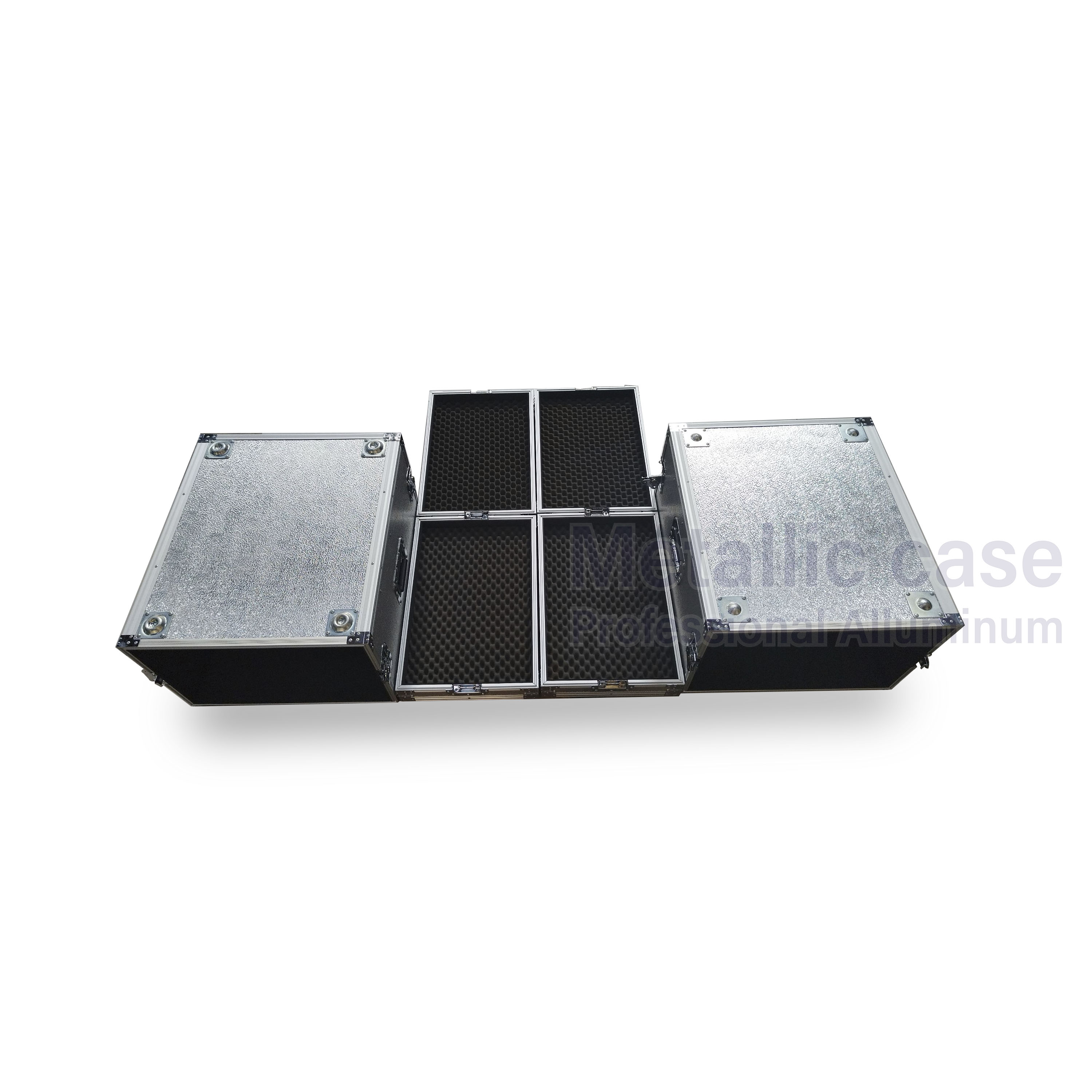 metalliccase9139-16-6702 / Rio3224-D2 (51.5x34x74.4 T7C7H4K5P5)