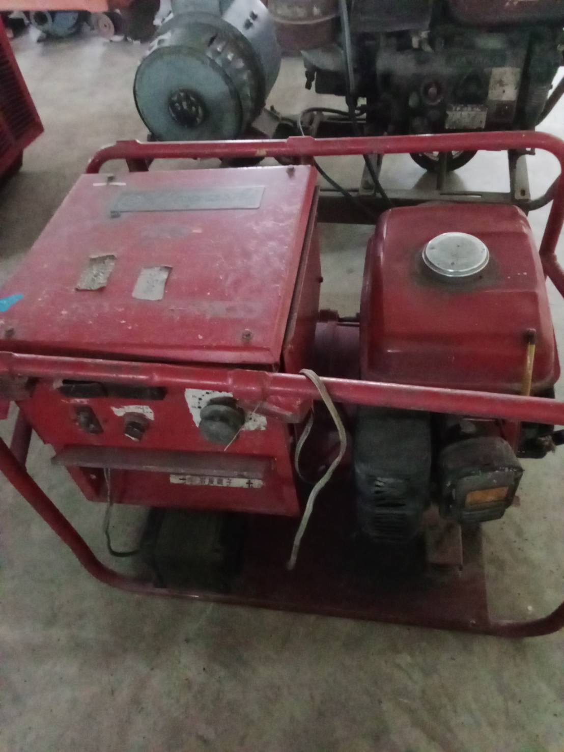 ไดร์ปั่นไฟแบบบเชื่อม Habushi +เครื่องยนต์ Mitsubishi 10 แรง เก่า