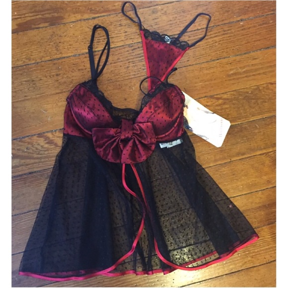 ชุดนอนไม่ได้นอน ชุดซีทรูแต่งโบว์หน้า ผ่าหน้าพร้อม กกน. - สีดำทรงเต้าแดง