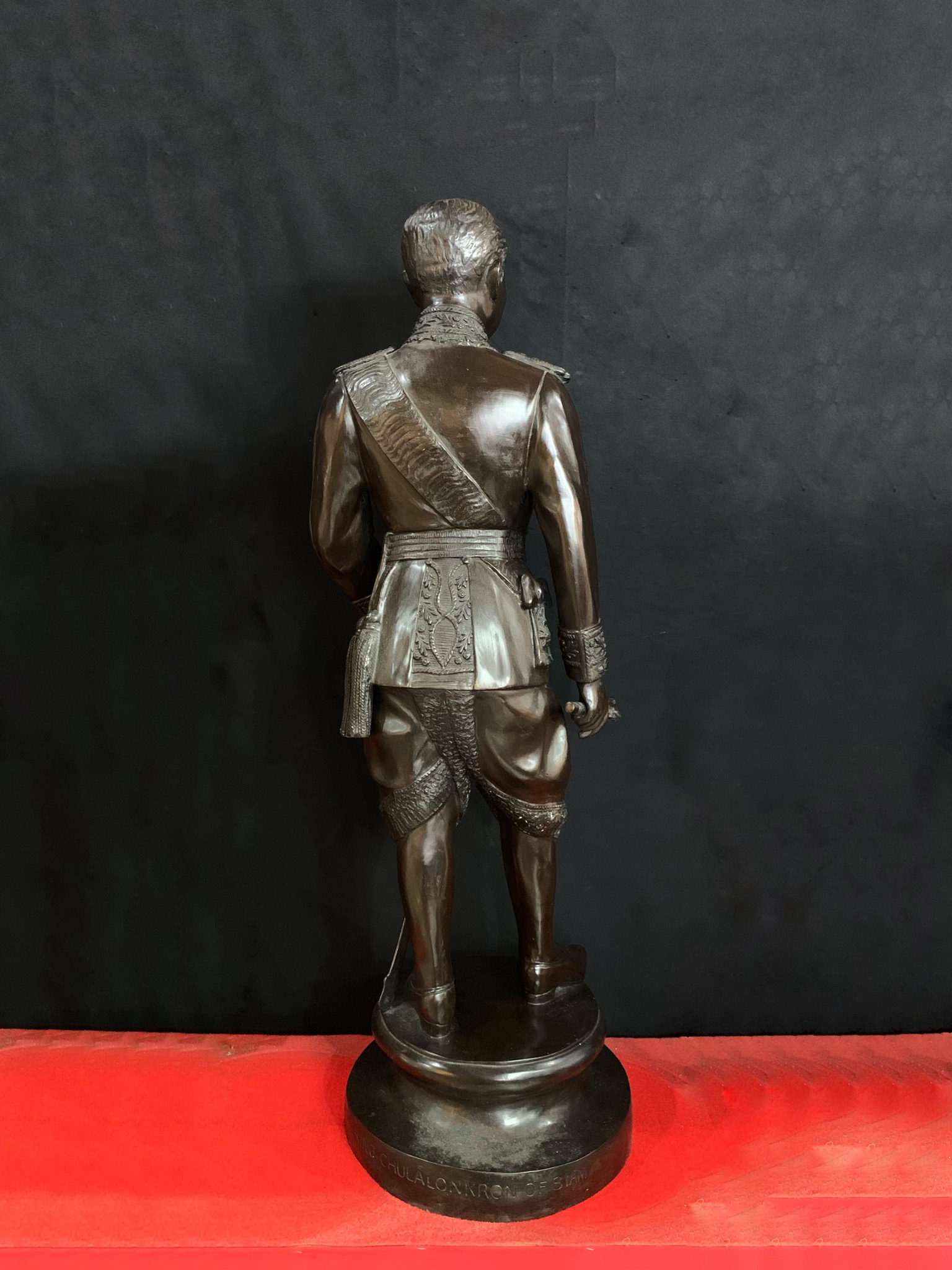 รัชกาลที่ 5 หน้าตัก 20 นิ้ว