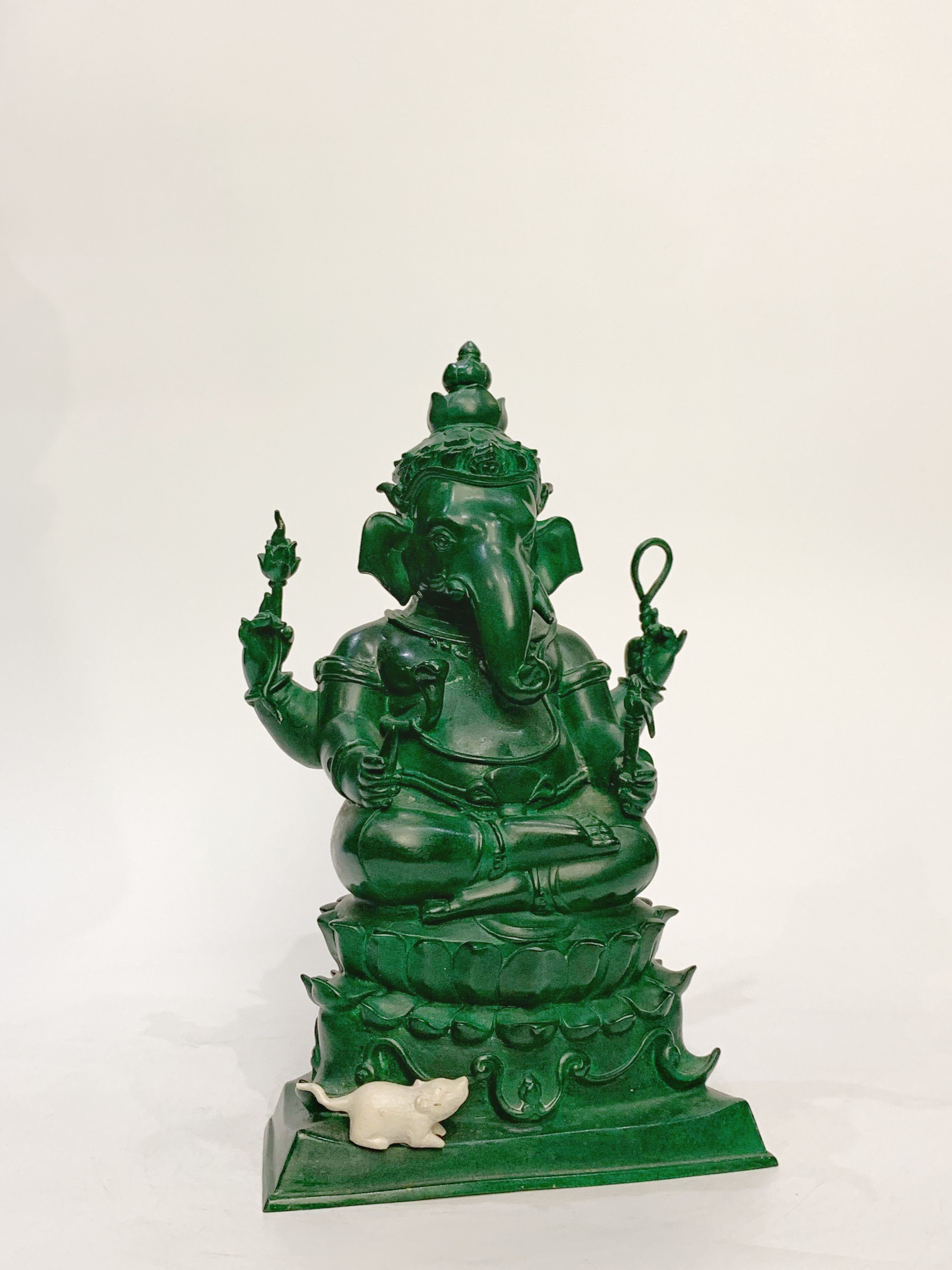 พระคเณศ อุดมปัญญา มหาสำเร็จ