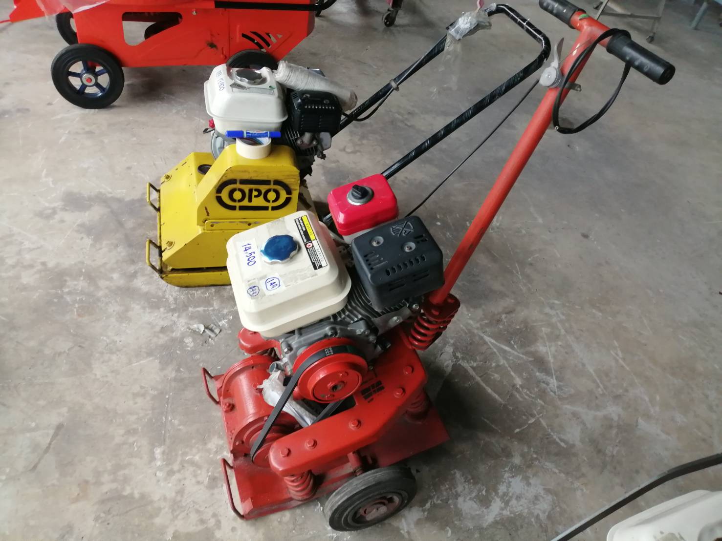 แท่นตบดิน 3-5 ตัน ส้ม/ฟ้า ใหม่+ เครื่องจีน 5 แรง