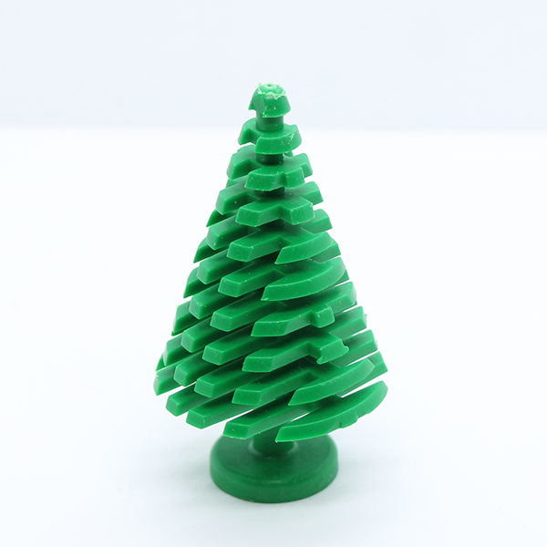 Tree Pine Large 4 x 4 x 6 2/3