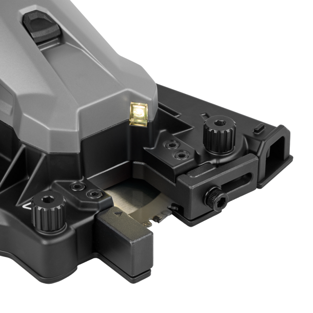 MILWAUKEE M18 FRBCO32-0X0 เครื่องตัดเหล็กเส้นไร้สาย (เครื่องเปล่า)