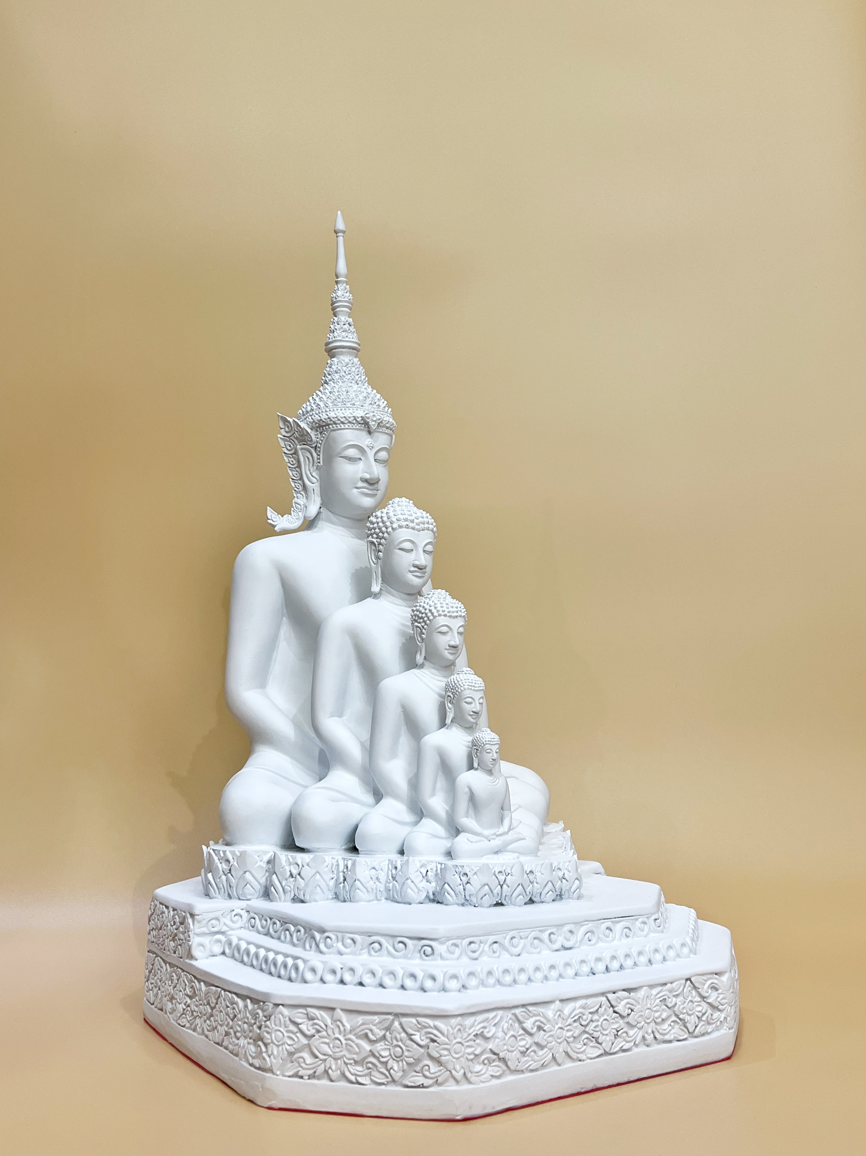 พระพุทธเจ้า 5 พระองค์ หน้าตัก 9 นิ้ว