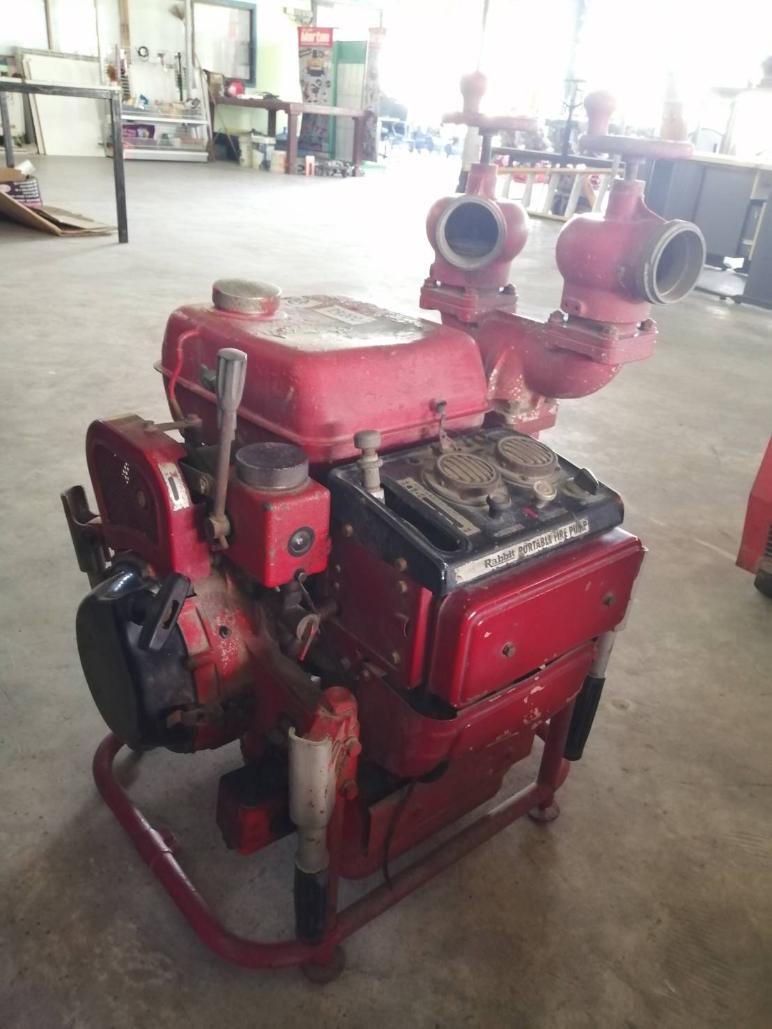 เครื่องดับเพลิง 2 หัว