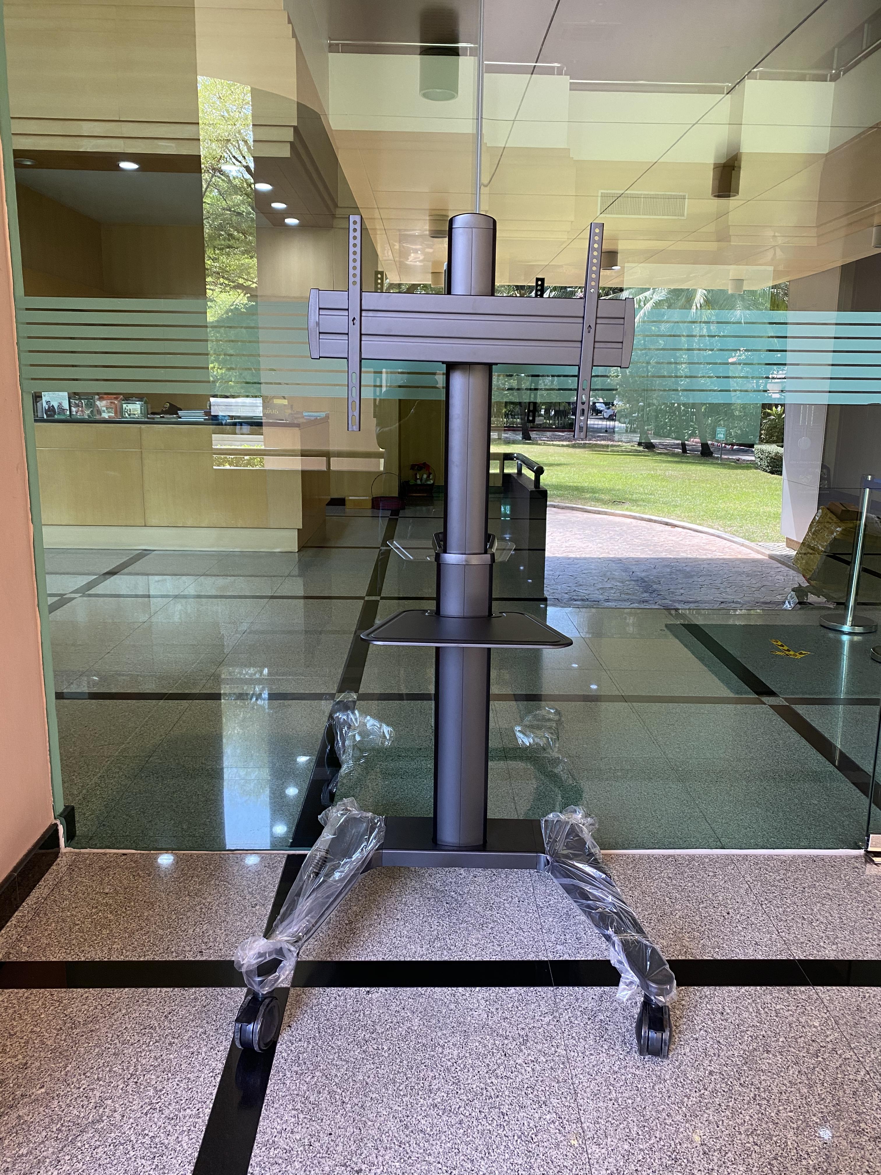 JMTVSTAND MT-F9100 ขาตั้งพื้นทีวีมีล้อเลื่อน สีดำ วัสดุอลูมิเนียม รูปทรงสวยงาม ทันสมัย รองรับทีวีขนาด 37"-75นิ้ว{รับประกัน 3 ปี }0964746498