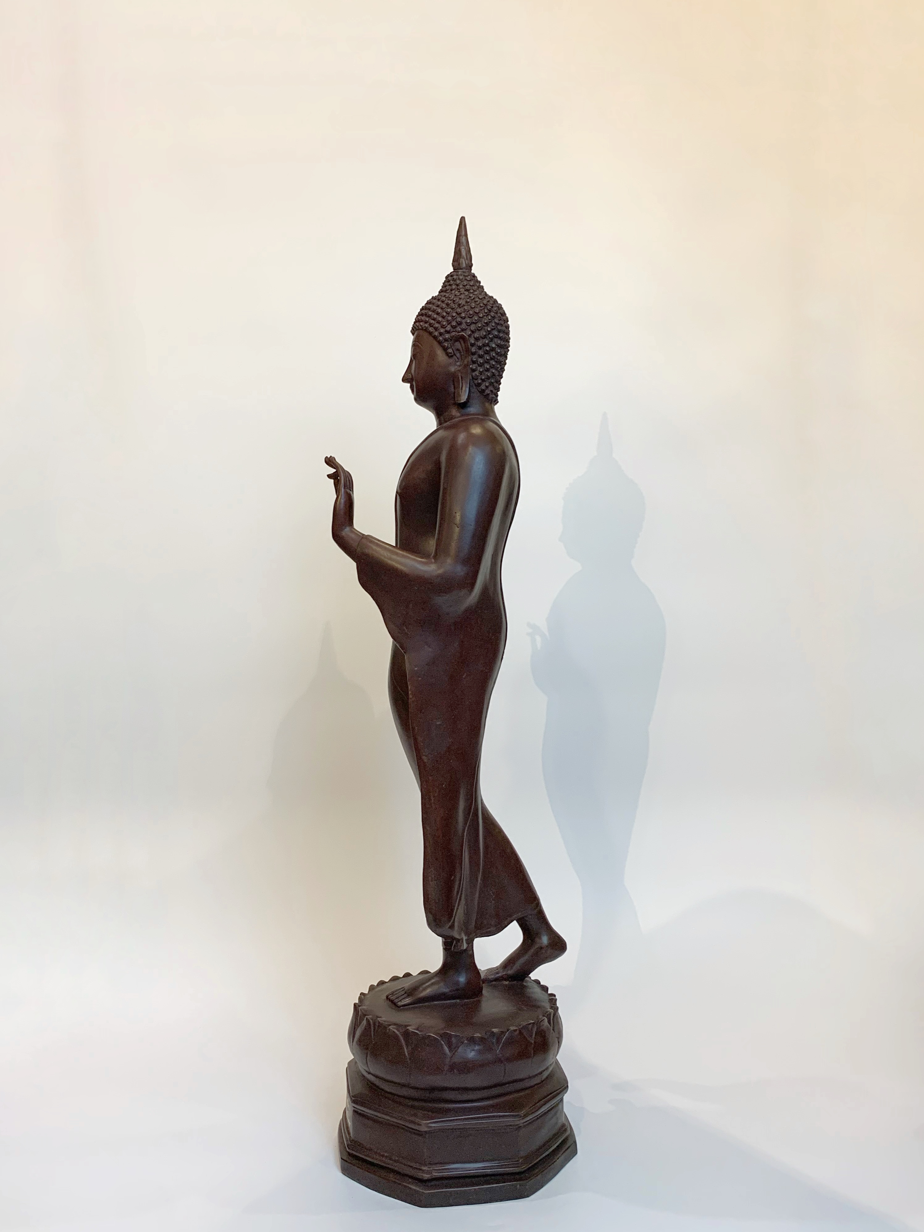 พระพุทธลีลามหากาญจนาบพิตร หน้าตัก 12 นิ้ว