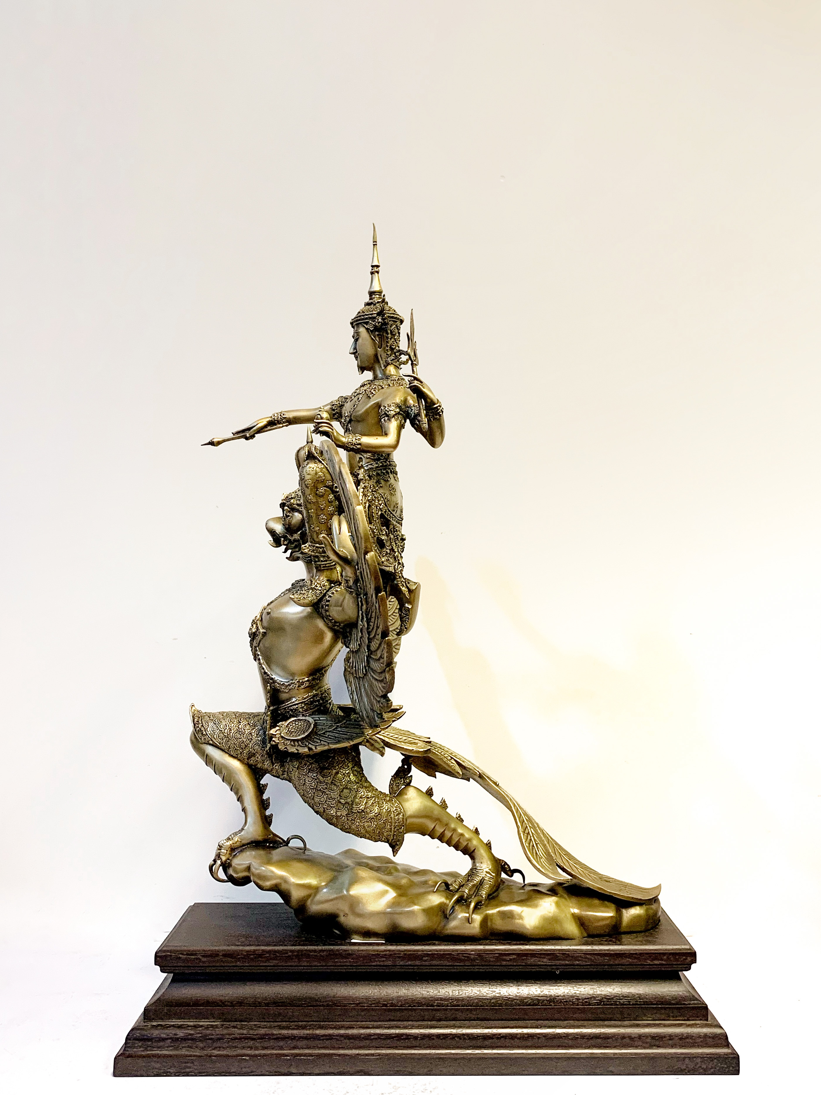 พระนารายณ์ทรงครุฑ หน้าตัก 9 นิ้ว