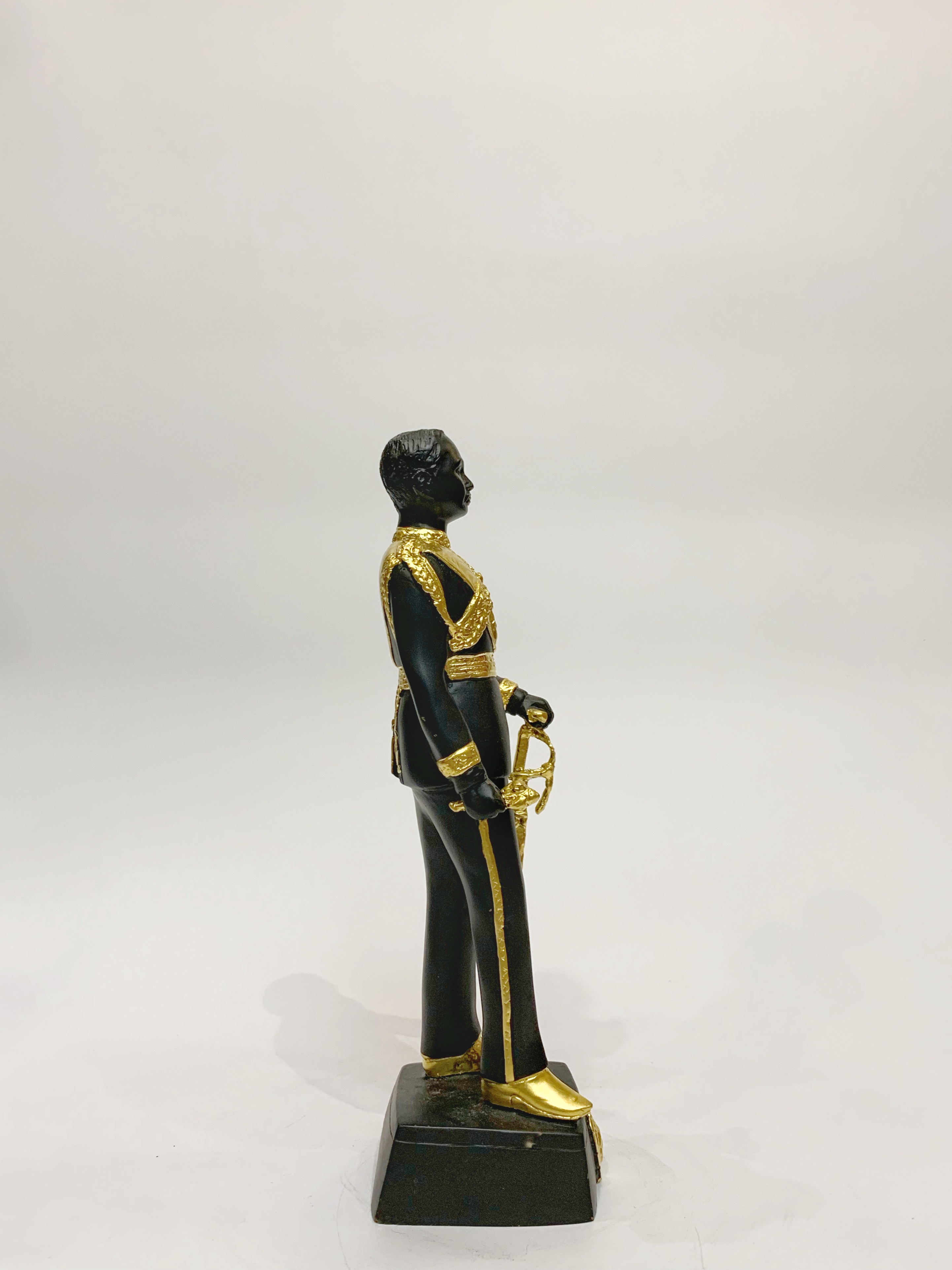 รัชกาลที่ 5 หน้าตัก 5 นิ้ว