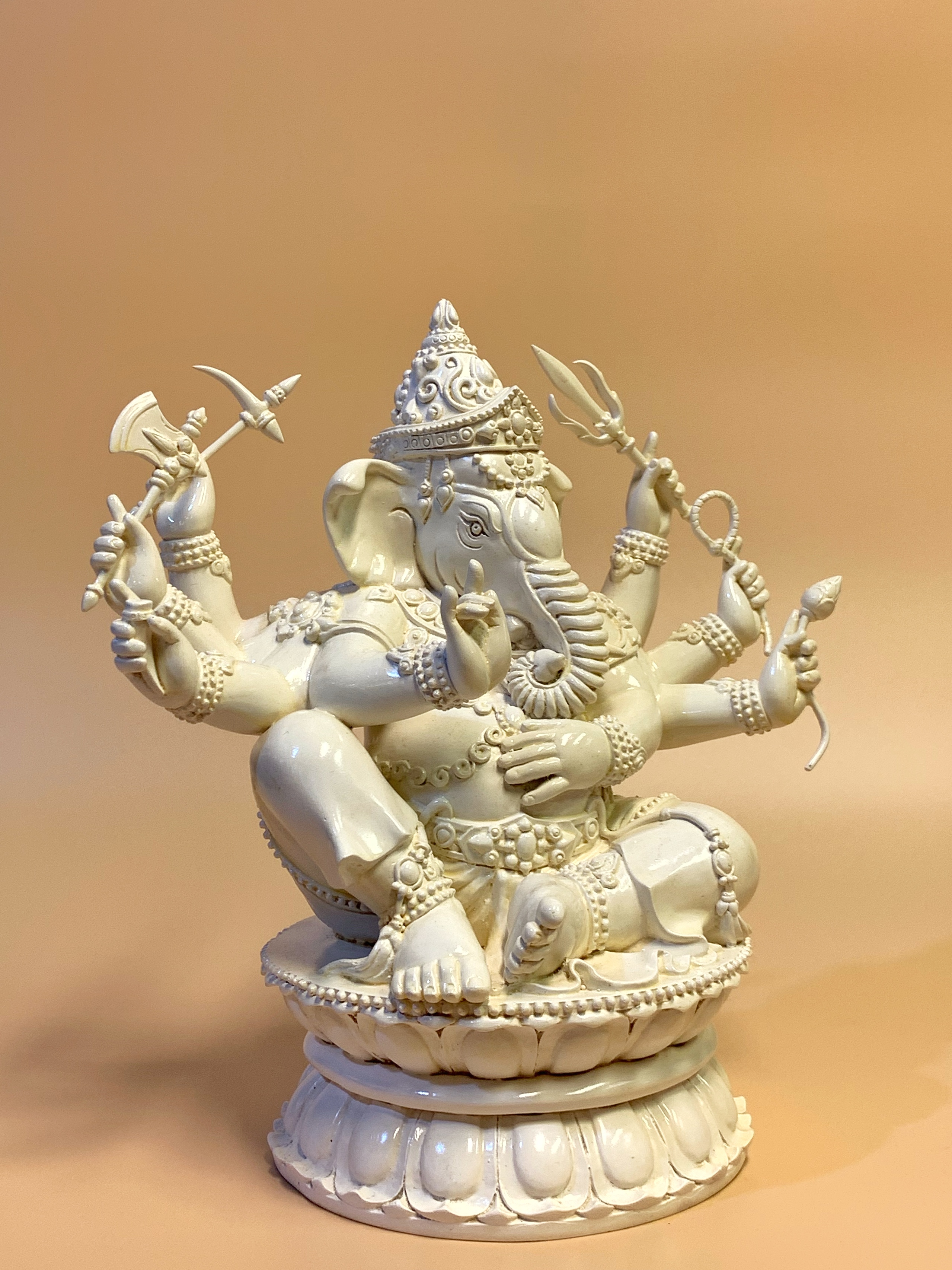 พระพิฆเนศ ประทานพร 8 กร หน้าตัก 9 นิ้ว