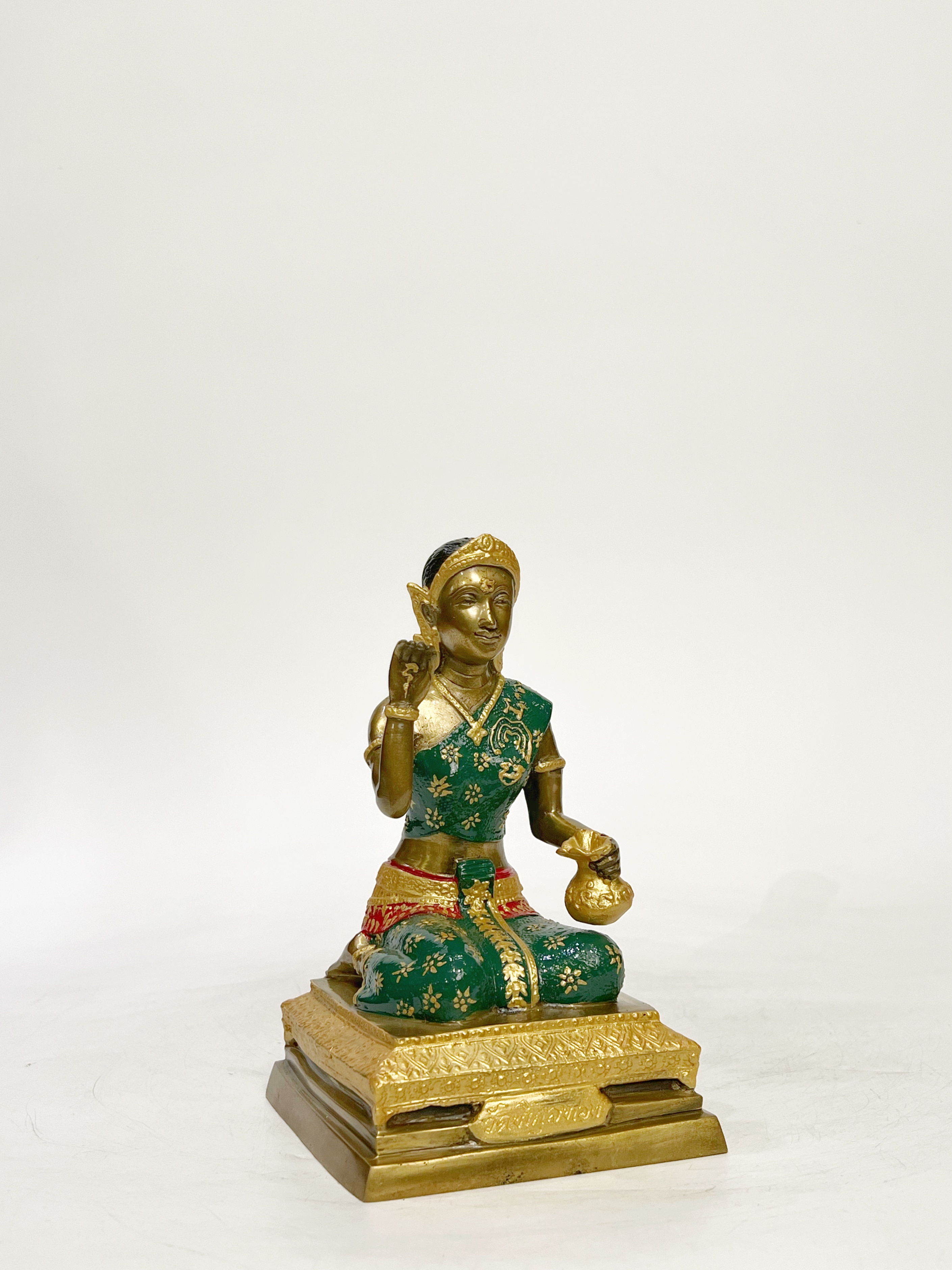 แม่นางกวัก หน้าตัก 5 นิ้ว