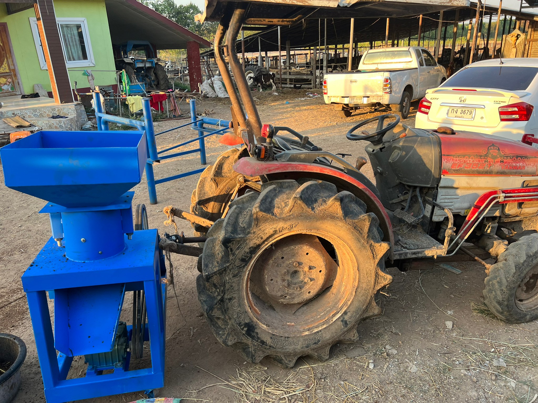 เครื่องอัดเม็ด รุ่นติดรถไถ PTO รุ่นใหญ่ เครื่องเปล่า