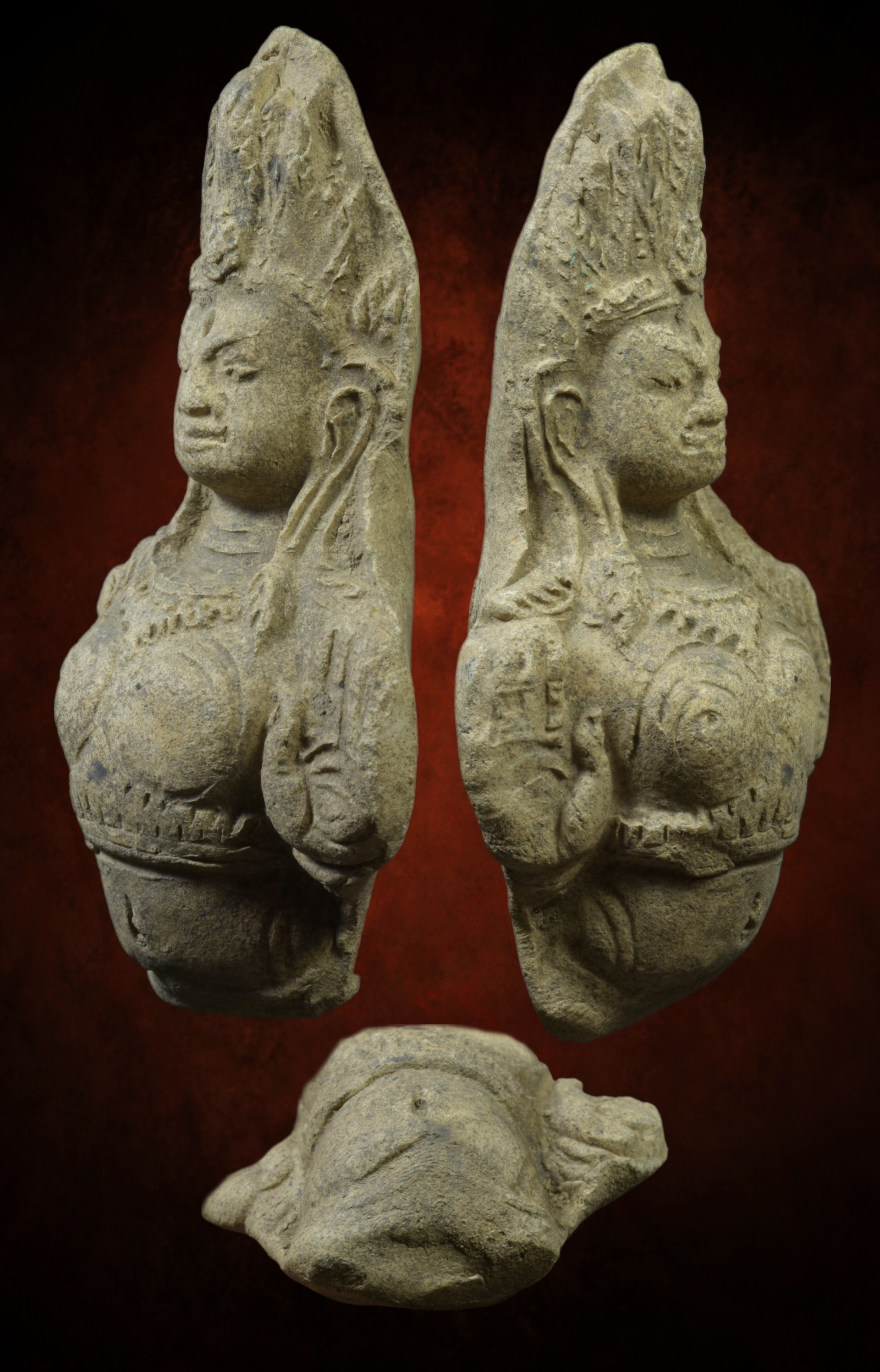 พระสิกขี (พระนางจามเทวี) เนื้อดินเผา