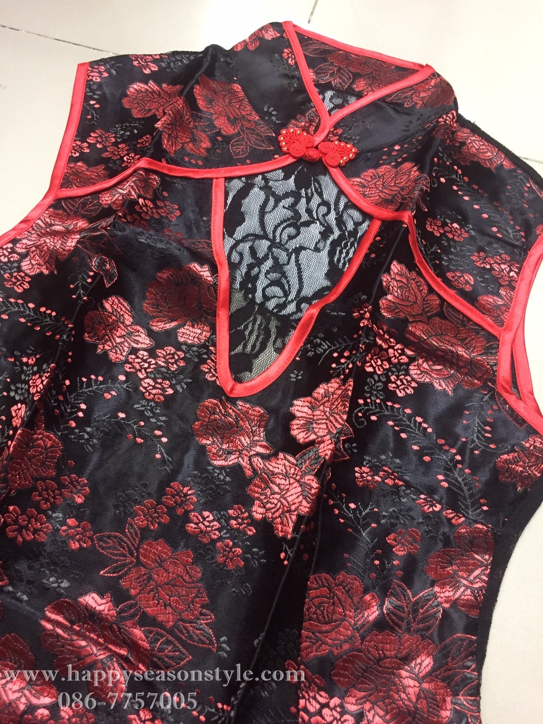 ชุดแฟนซี ชุดคอสเพลย์ พีอาร์ ชุดพริตตี้ - ชุดกี่เพ้า สาวเอเซีย สีดำดอกเล็กๆ กุ๊นสีแดง