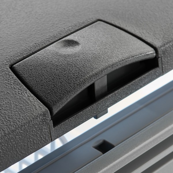ตู้เย็นแช่แข็งพกพา DOMETIC COOLFREEZE CDF18