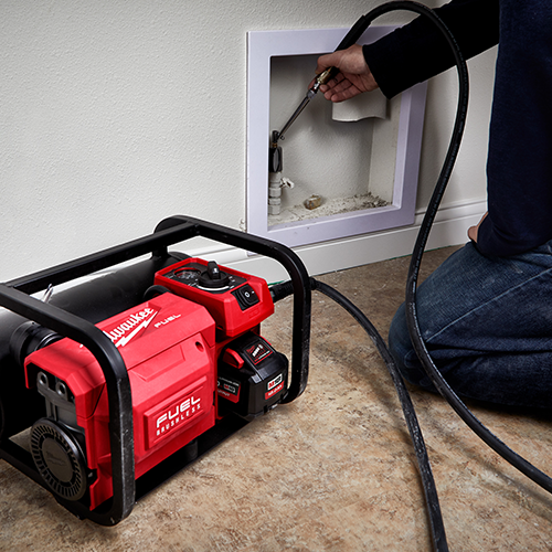 MILWAUKEE รุ่น M18 FAC-0 ปั๊มลมไร้สาย แรงดัน 18 โวลท์ (เครื่องเปล่า)